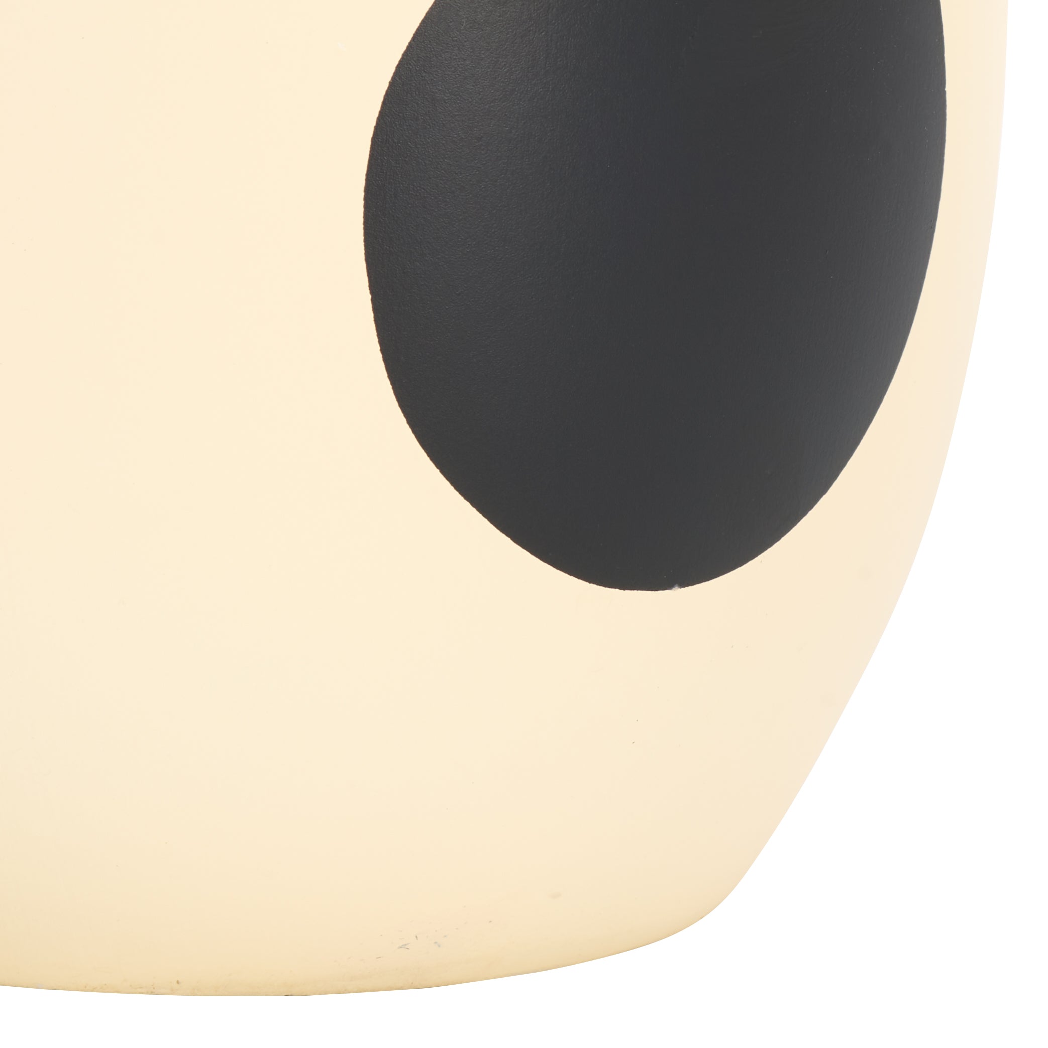 CREAM / BLACK