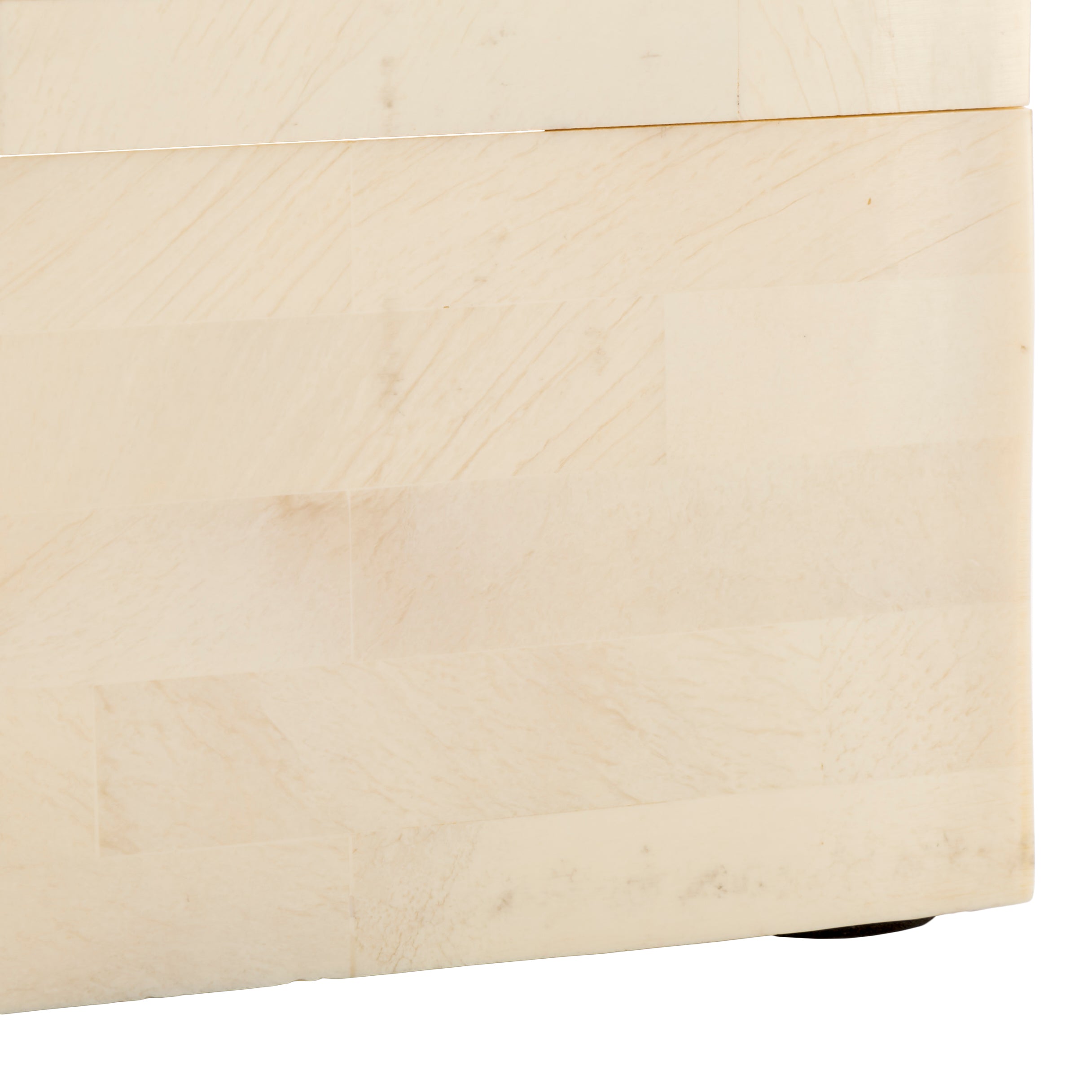 ANTIQUE IVORY / FAUX BONE