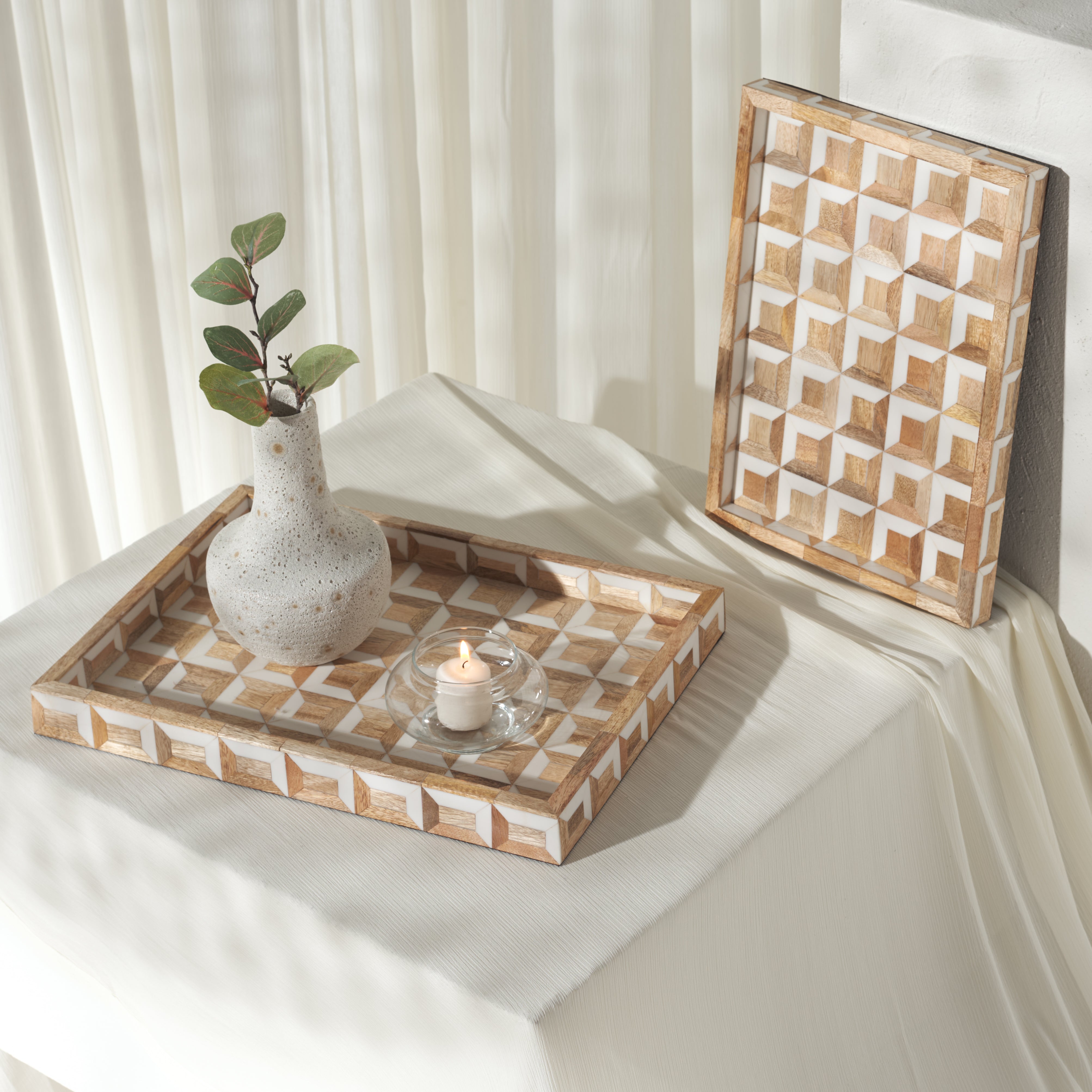 ANTIQUE IVORY / NATURAL BROWN