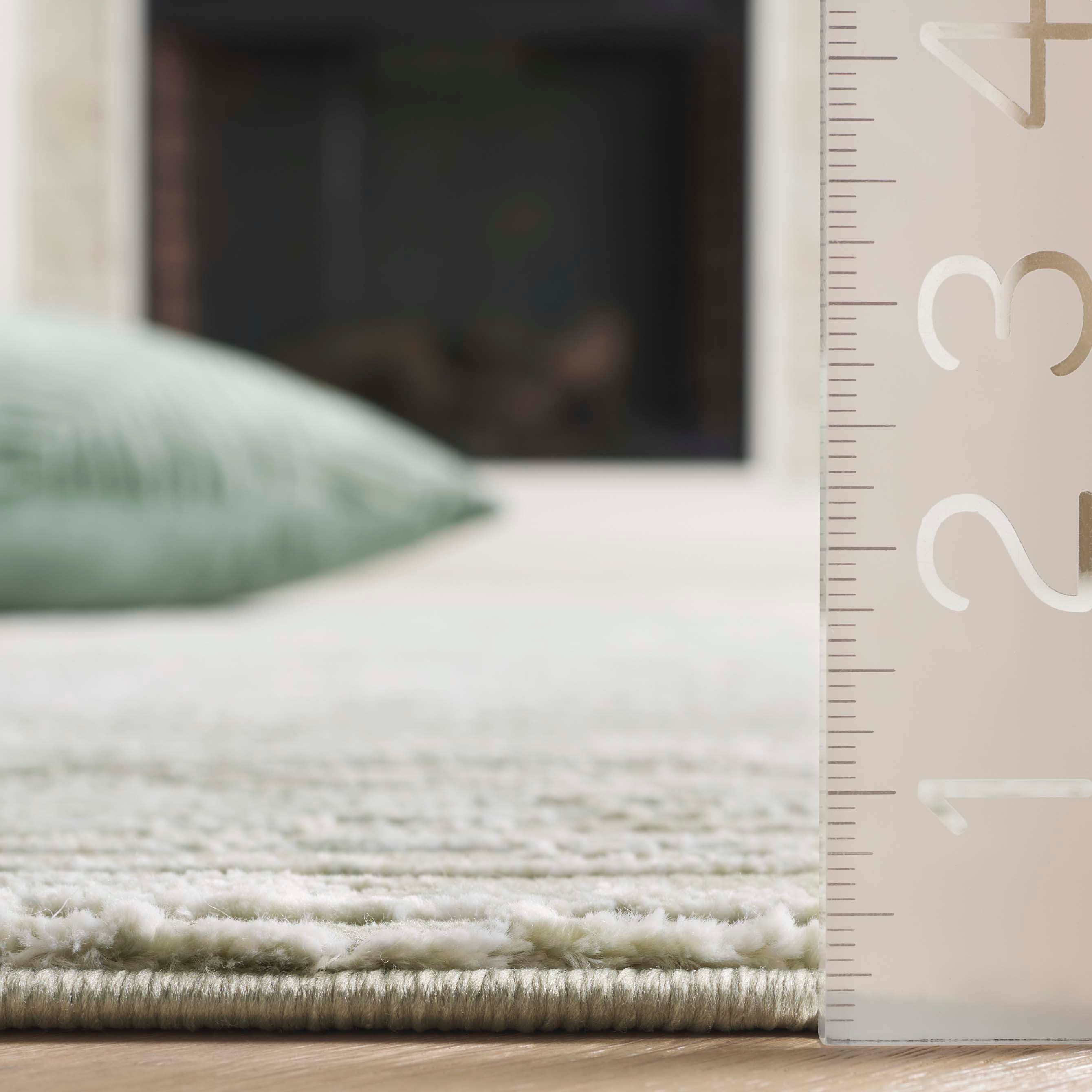 REVIVE 106 – SAGE / IVORY
