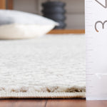 REVIVE 120 – IVORY / GREY