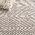 REVIVE 120 – TAUPE / IVORY