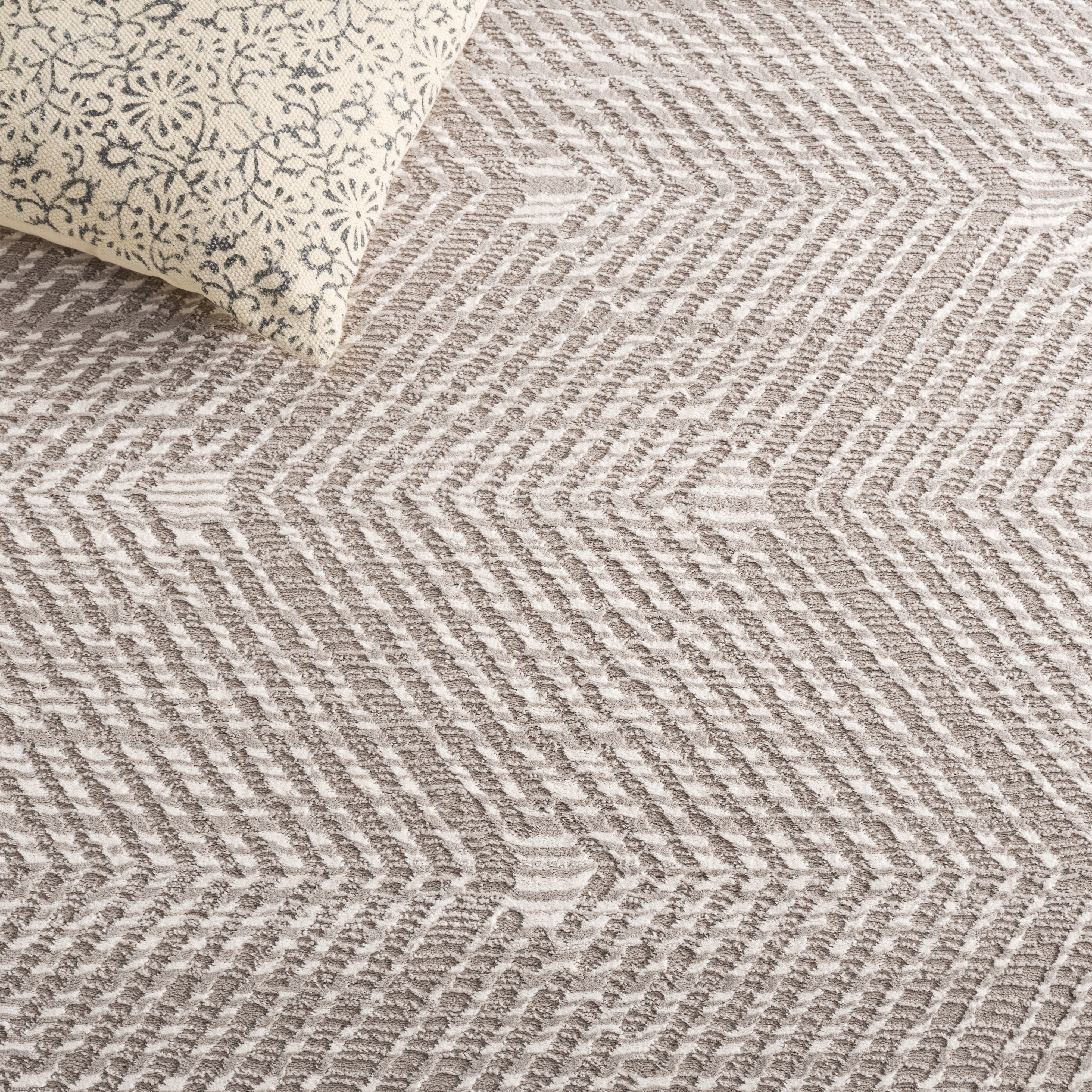 REVIVE 120 – TAUPE / IVORY