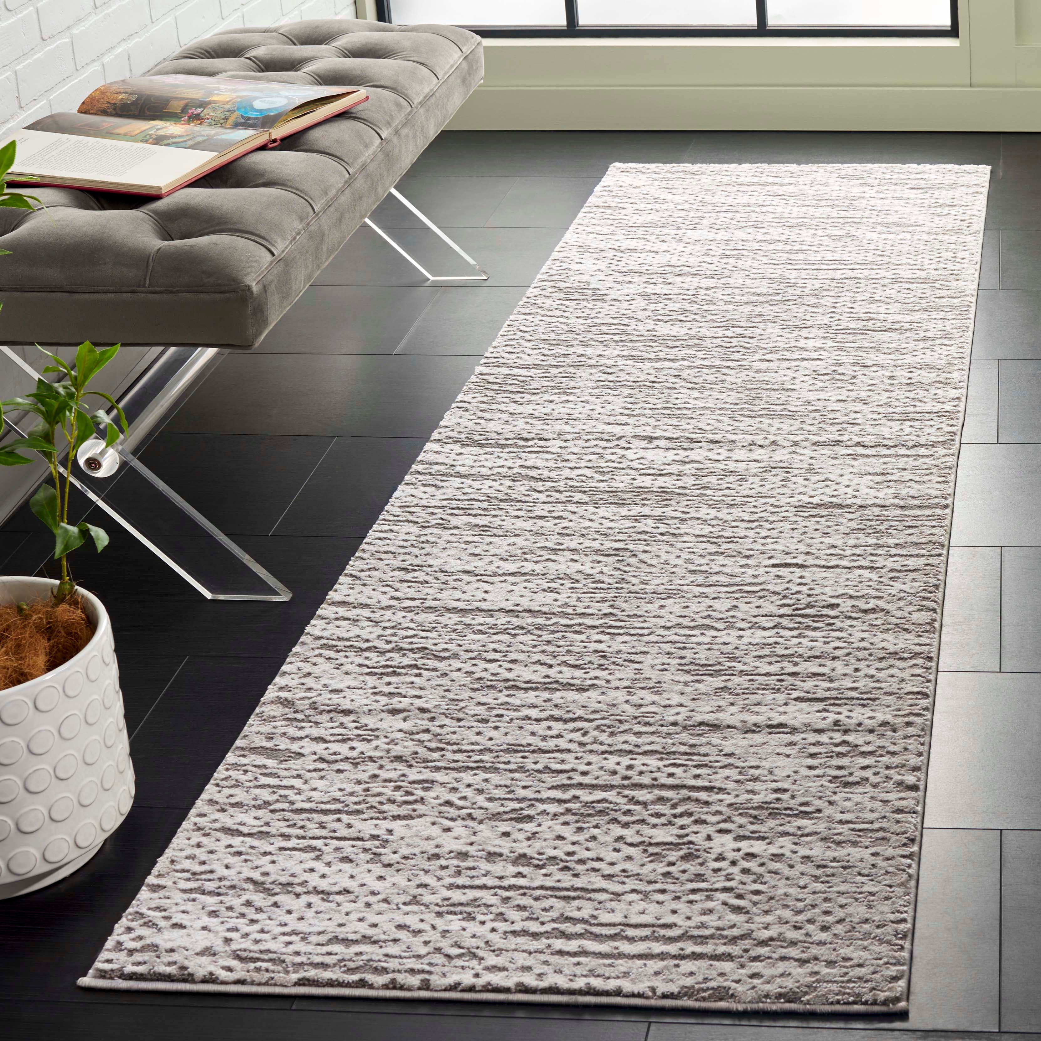 REVIVE 124 – TAUPE / IVORY