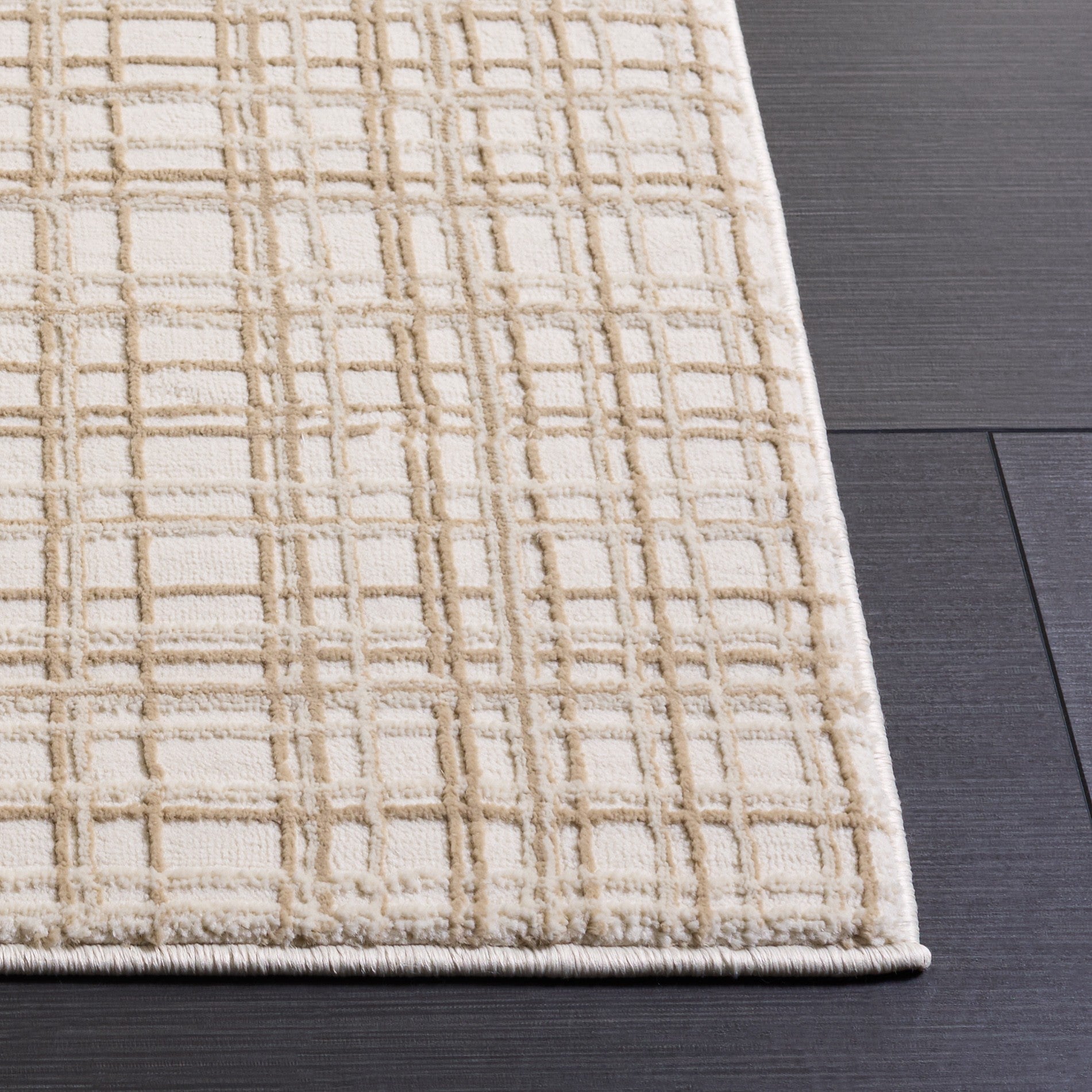 REVIVE 130 – IVORY / BEIGE