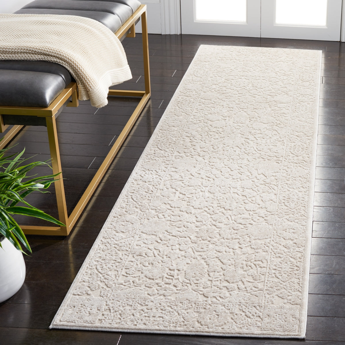 CREME / IVORY