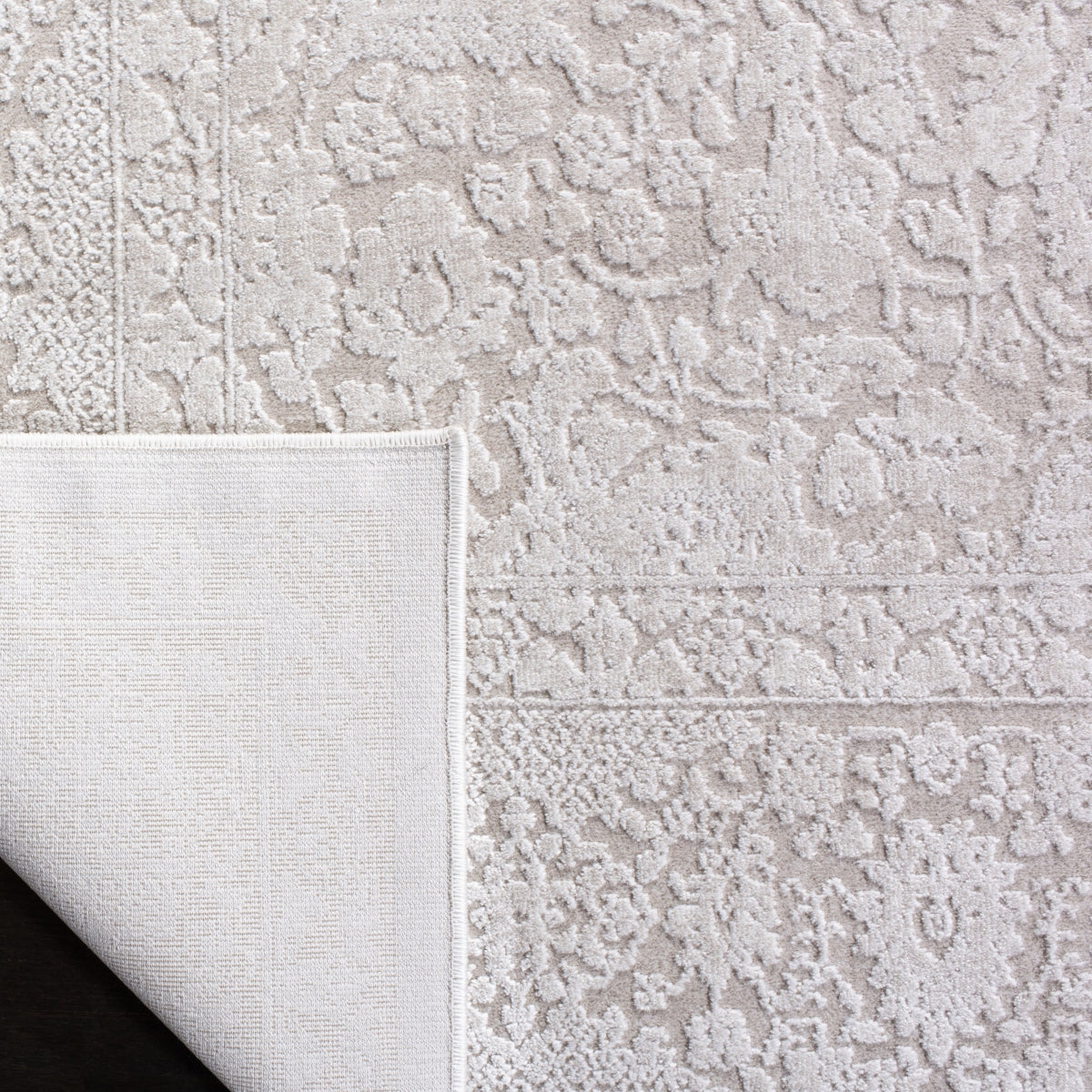 CREME / IVORY