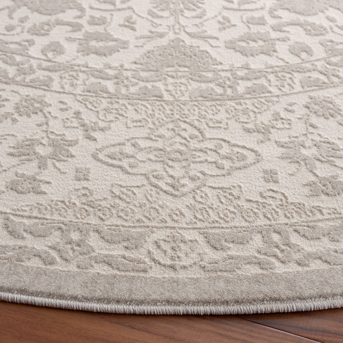 IVORY / WHITE