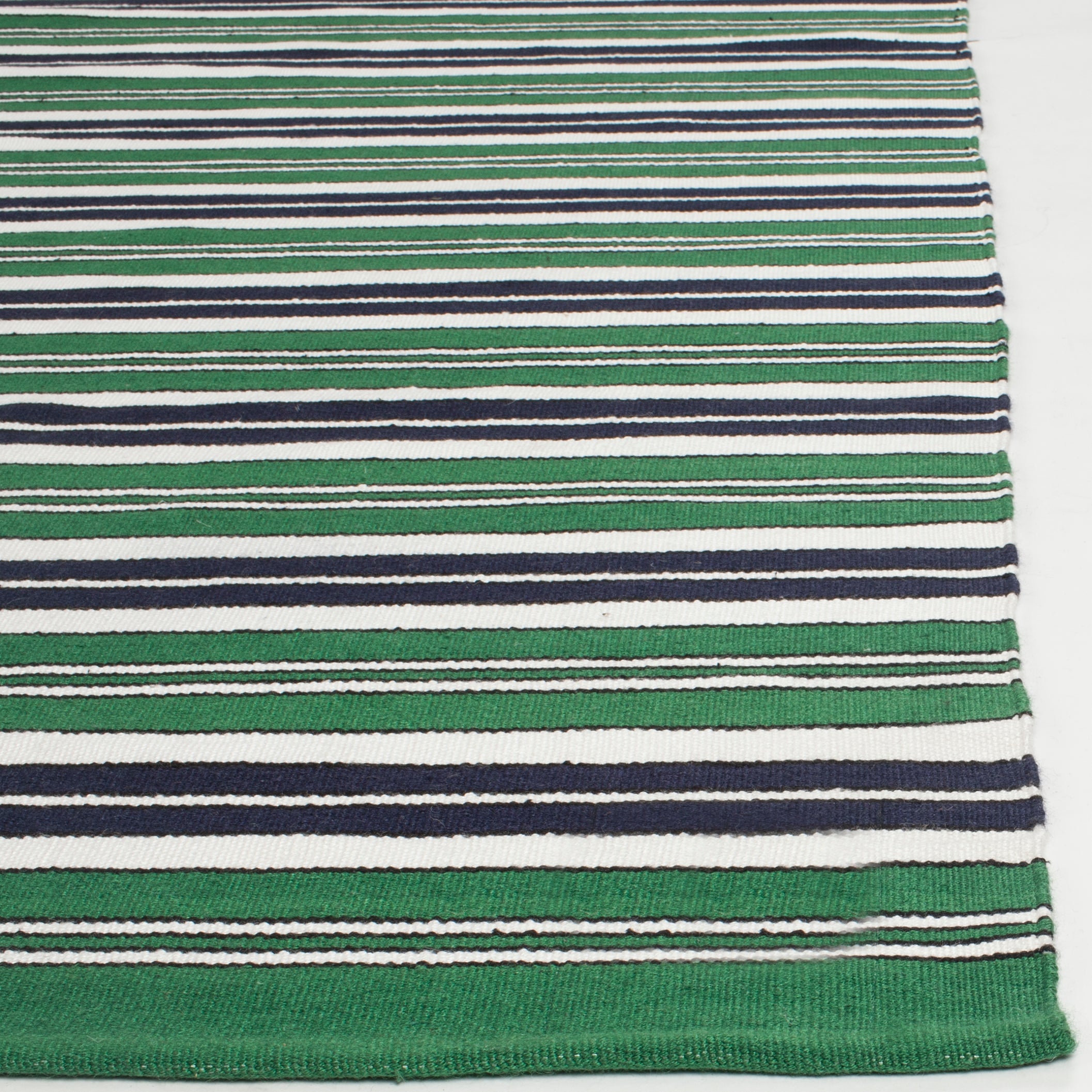 HEDGE GREEN