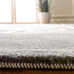 SLATE / CREAM