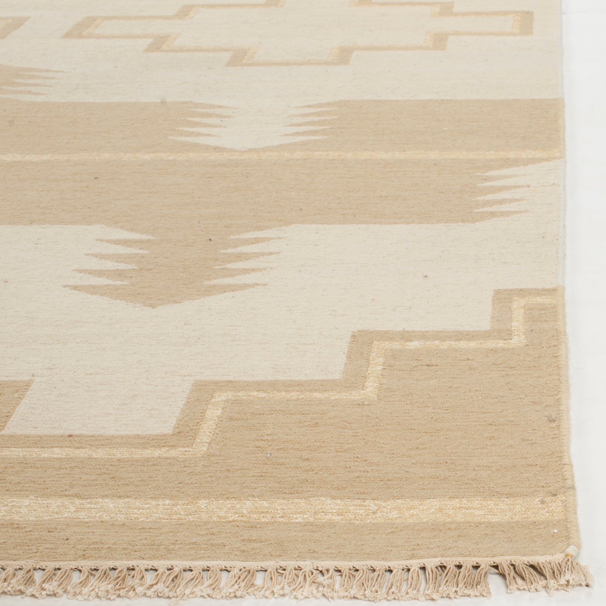 DESERT CREAM