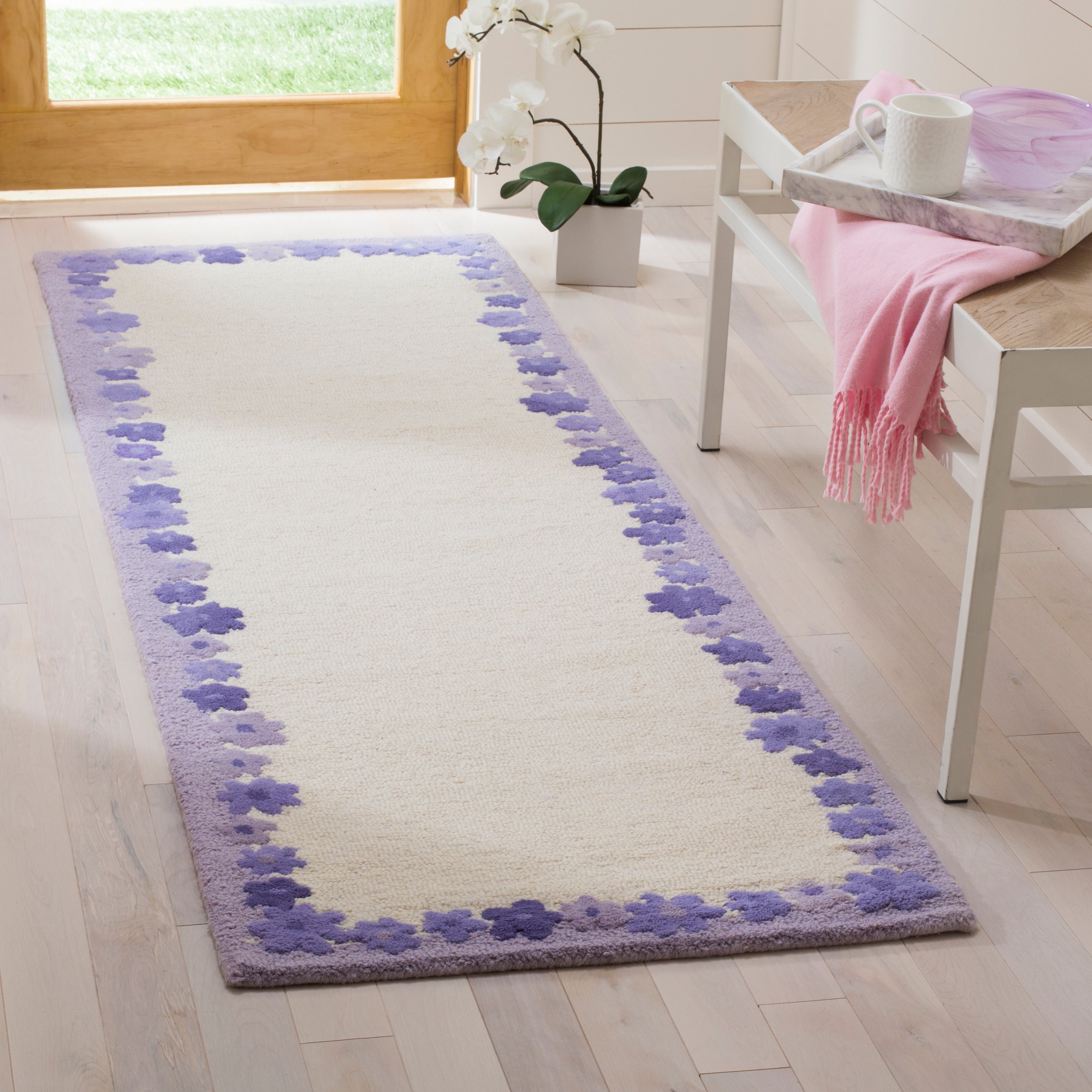 IVORY / LAVENDER