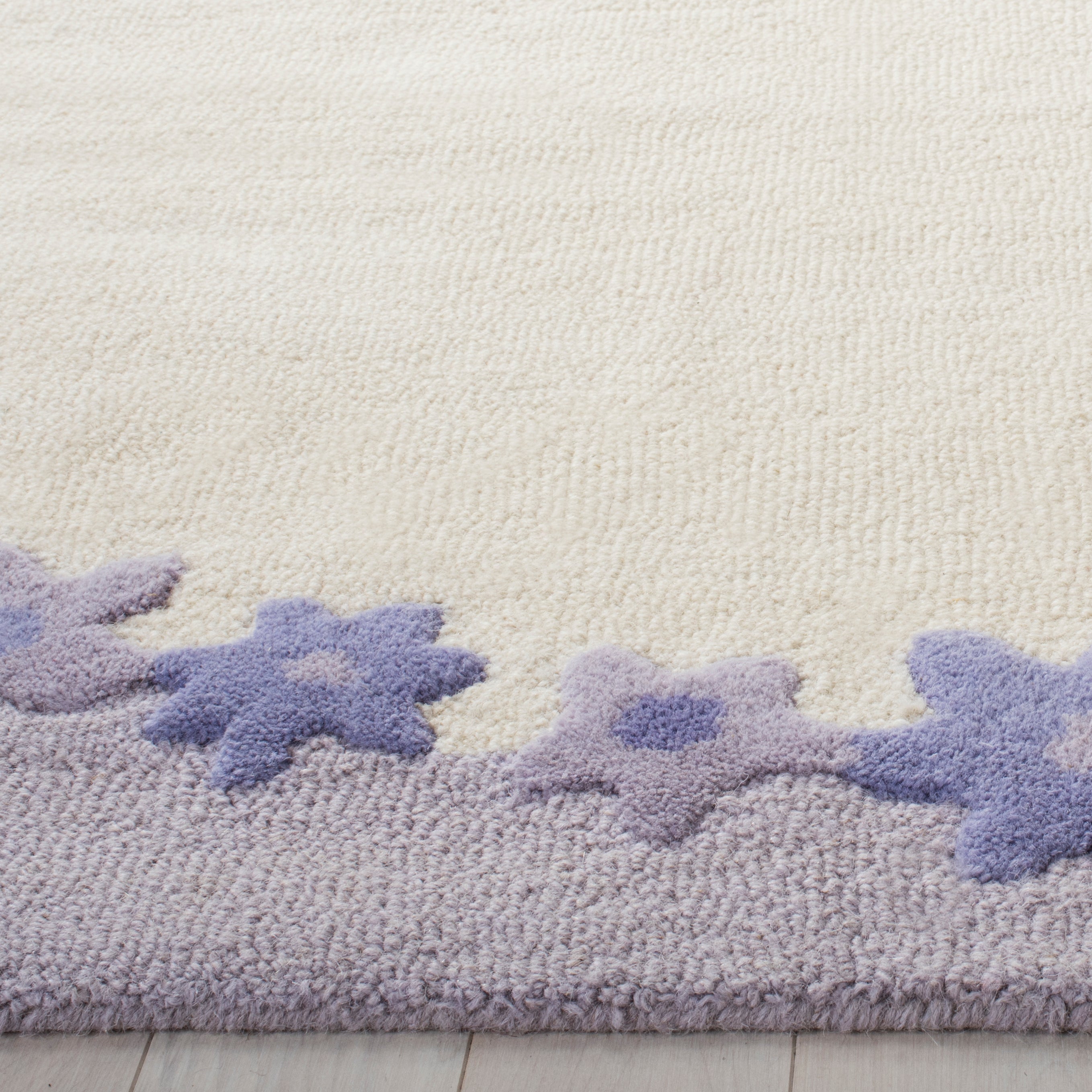 IVORY / LAVENDER
