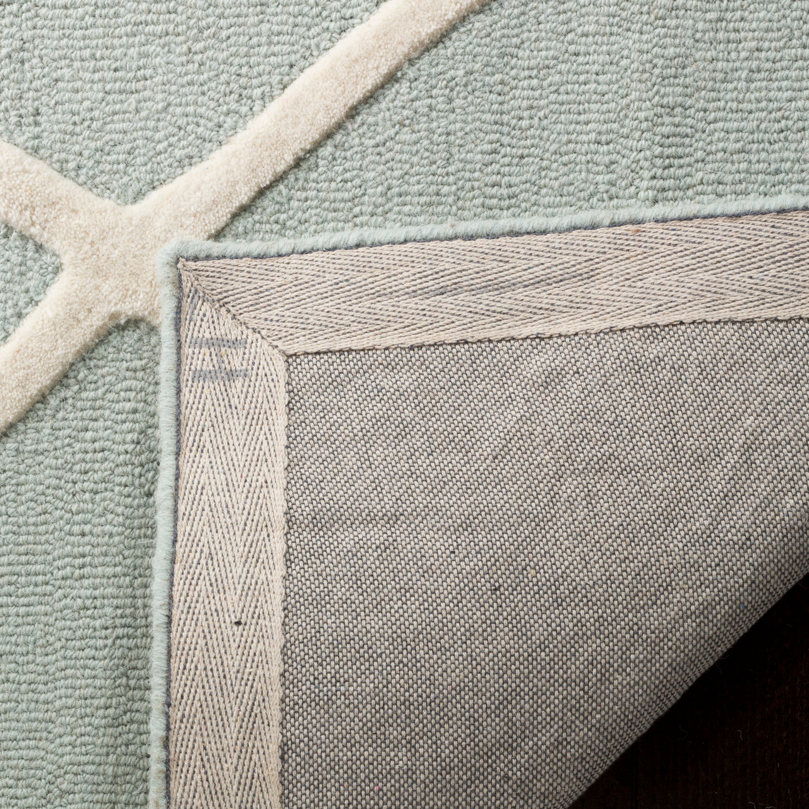 MINT / IVORY