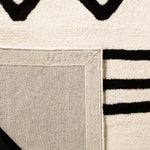 IVORY / BLACK