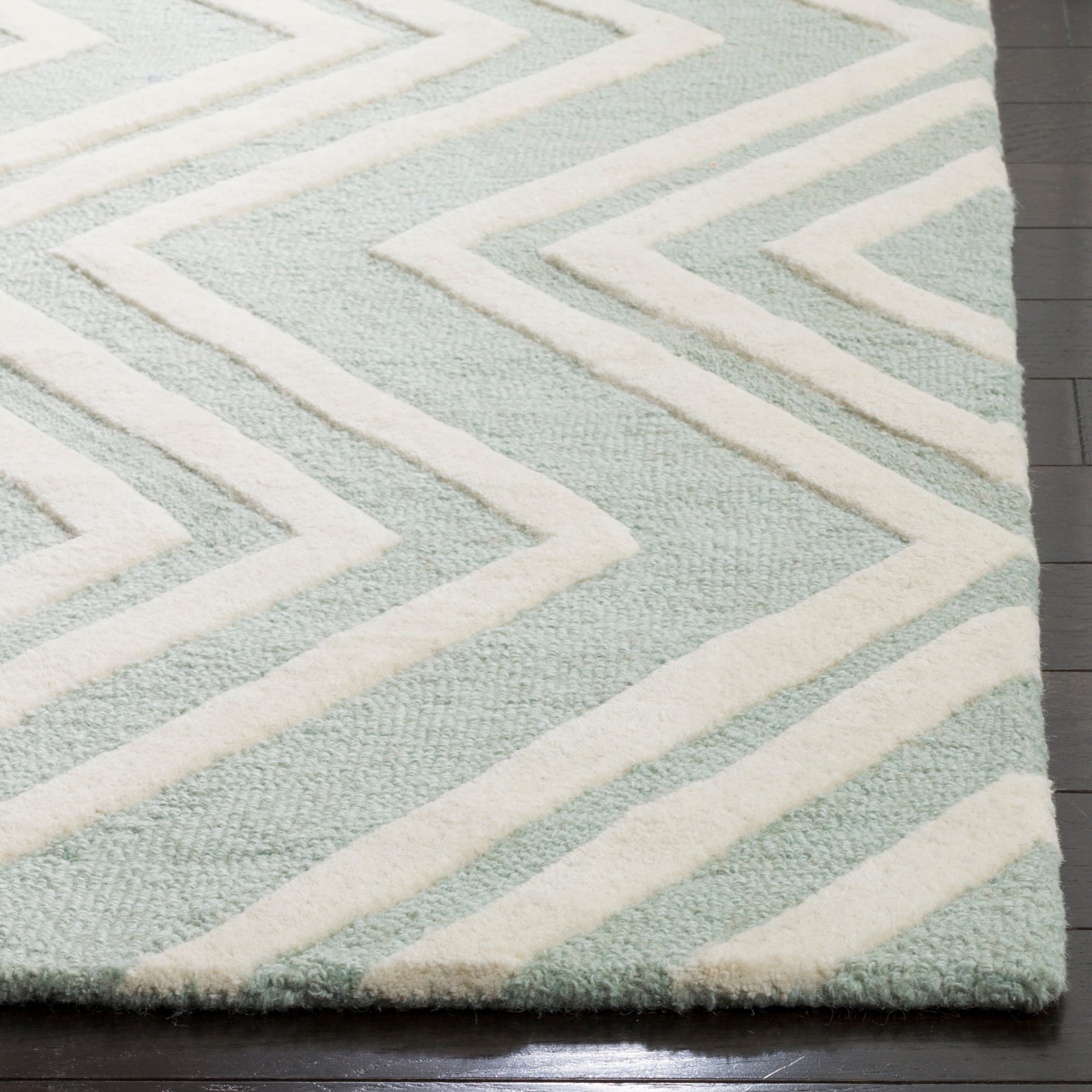 MINT / IVORY
