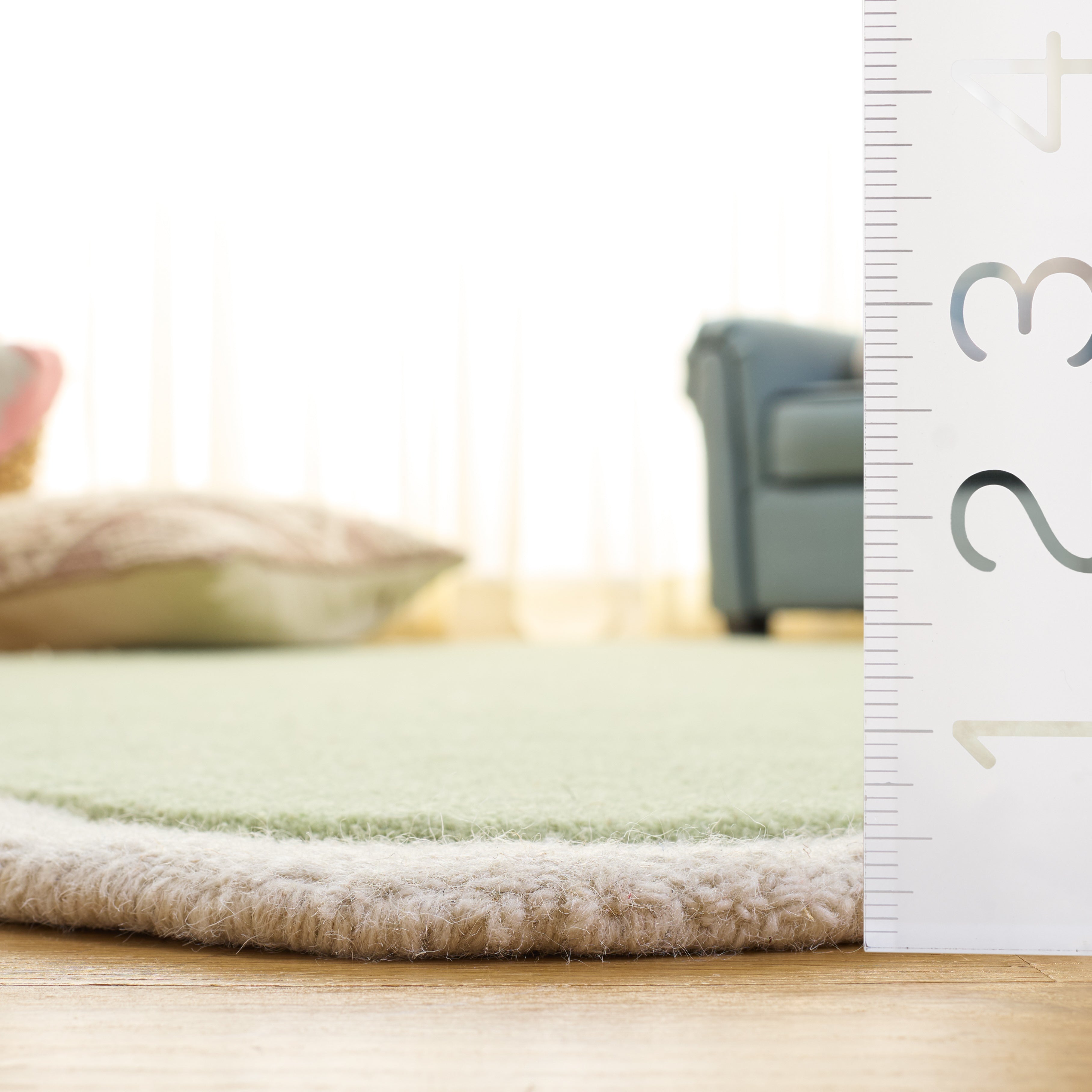 SAGE GREEN / IVORY