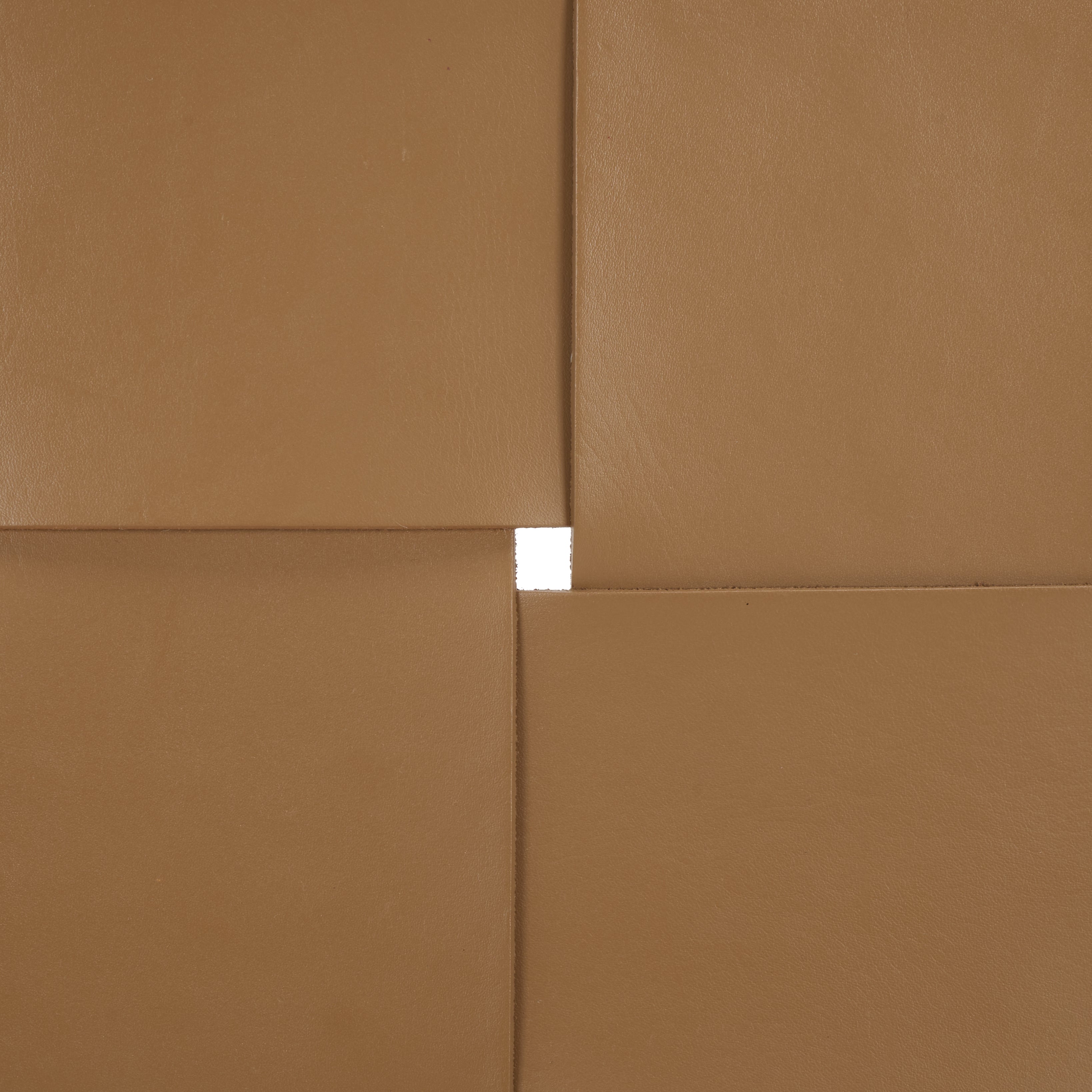 Brown / Natural