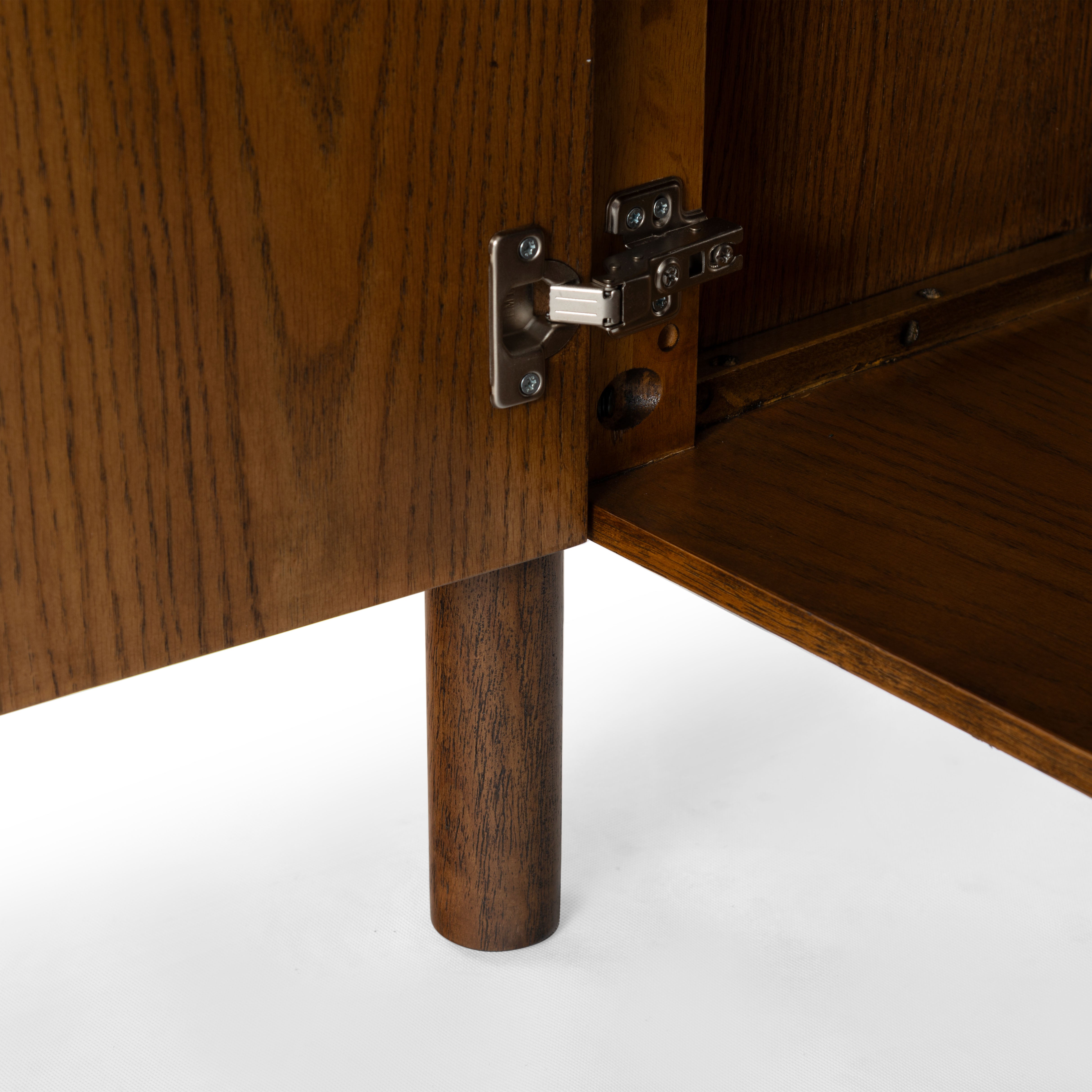 Medium Oak