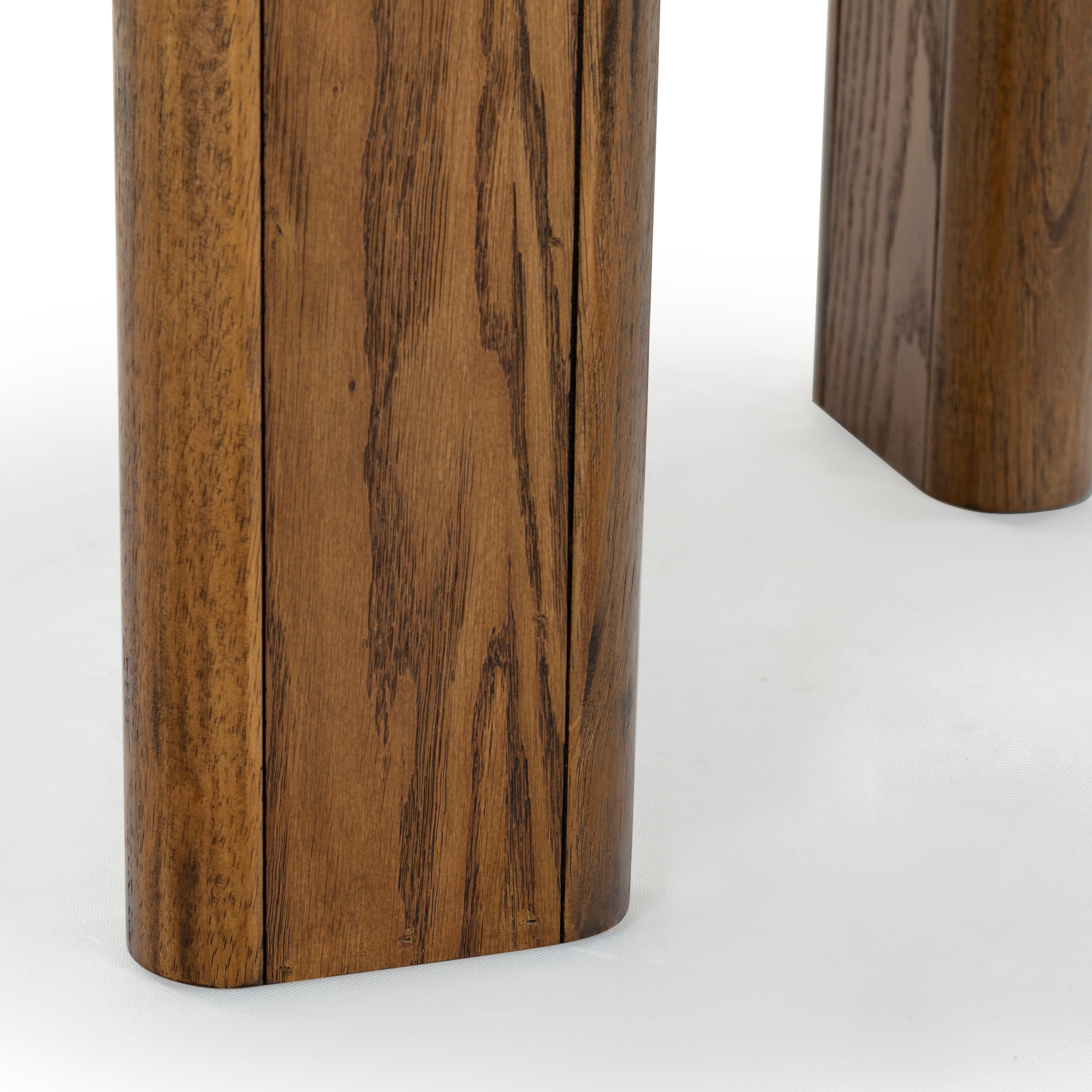 MEDIUM OAK