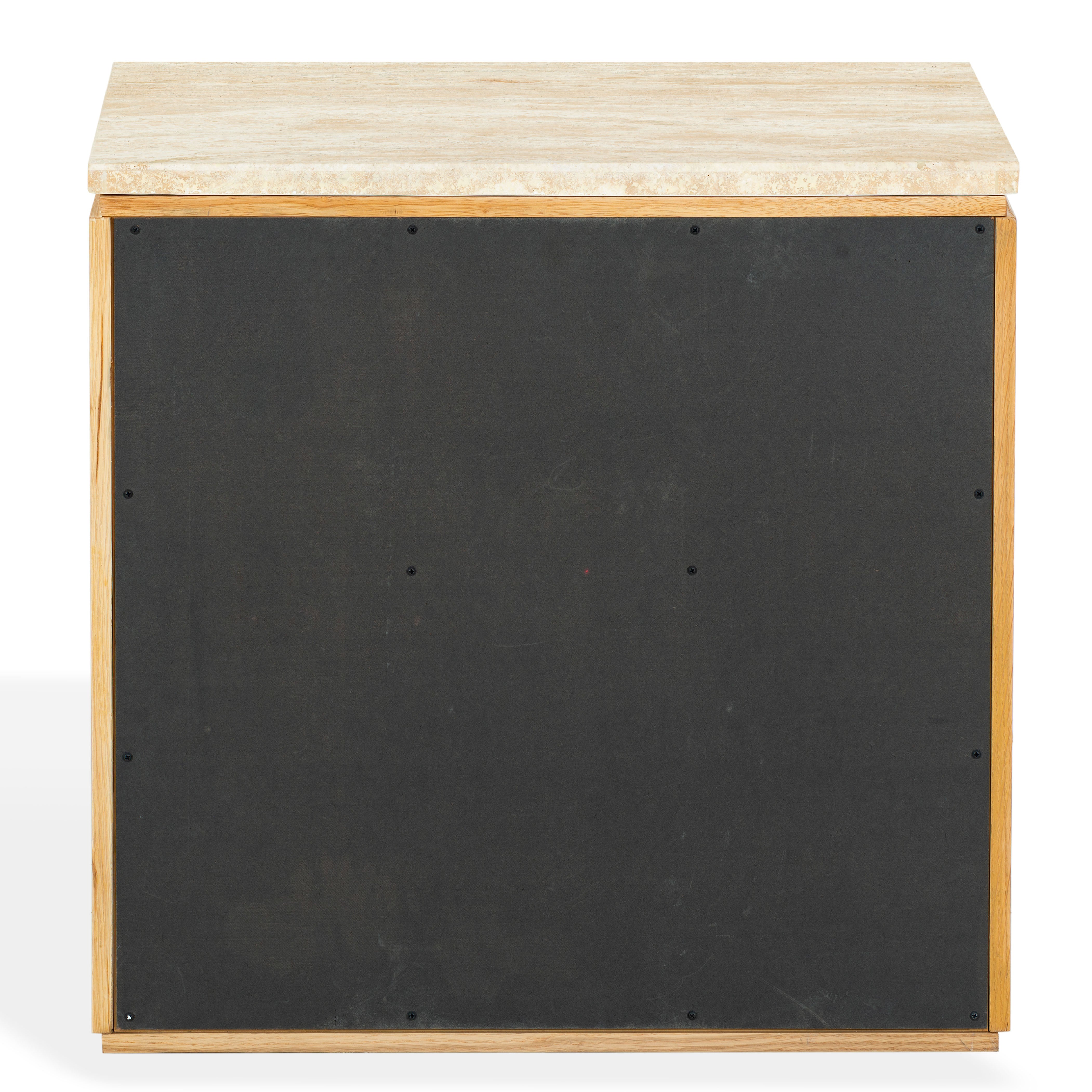TRAVERTINE / OAK