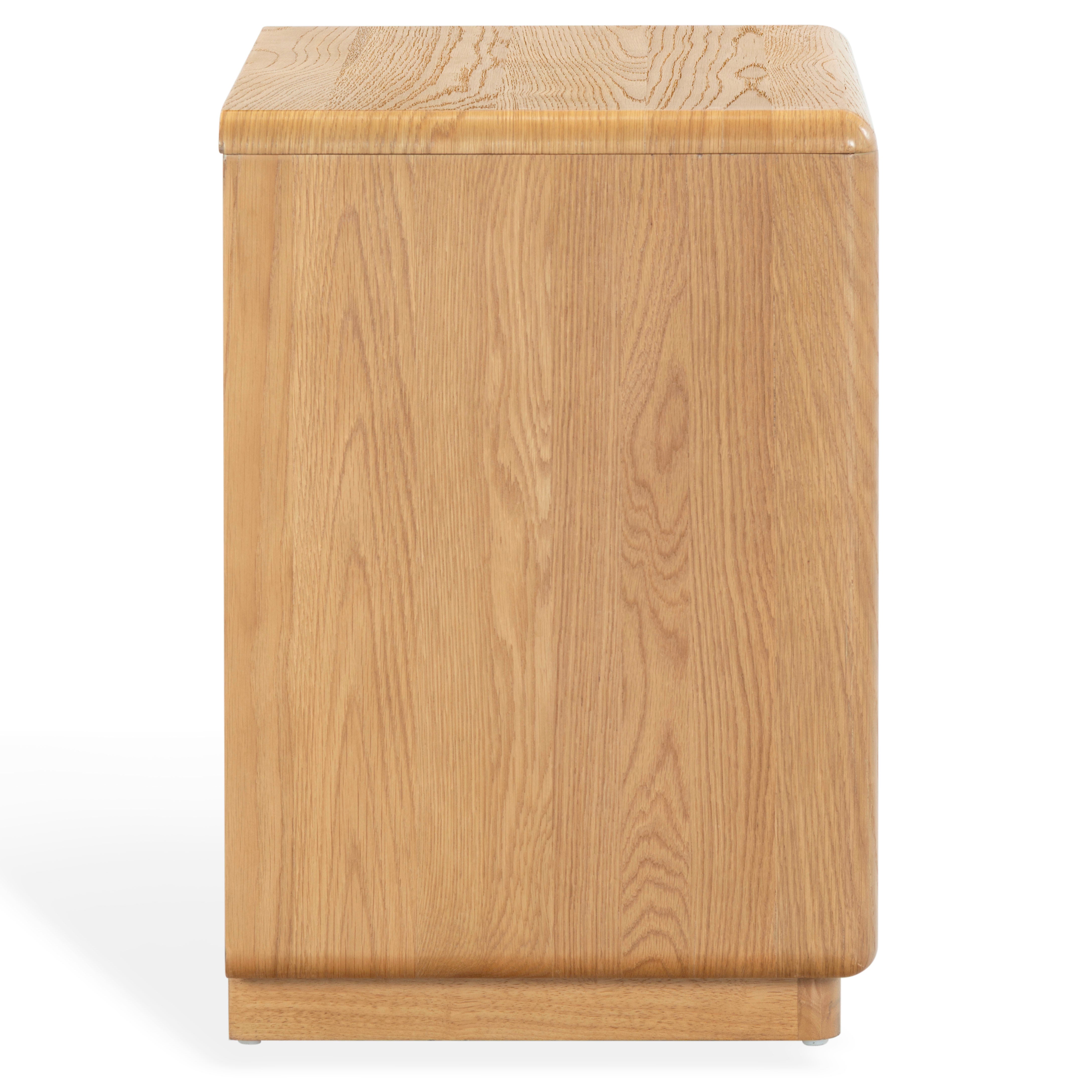 BROWN OAK
