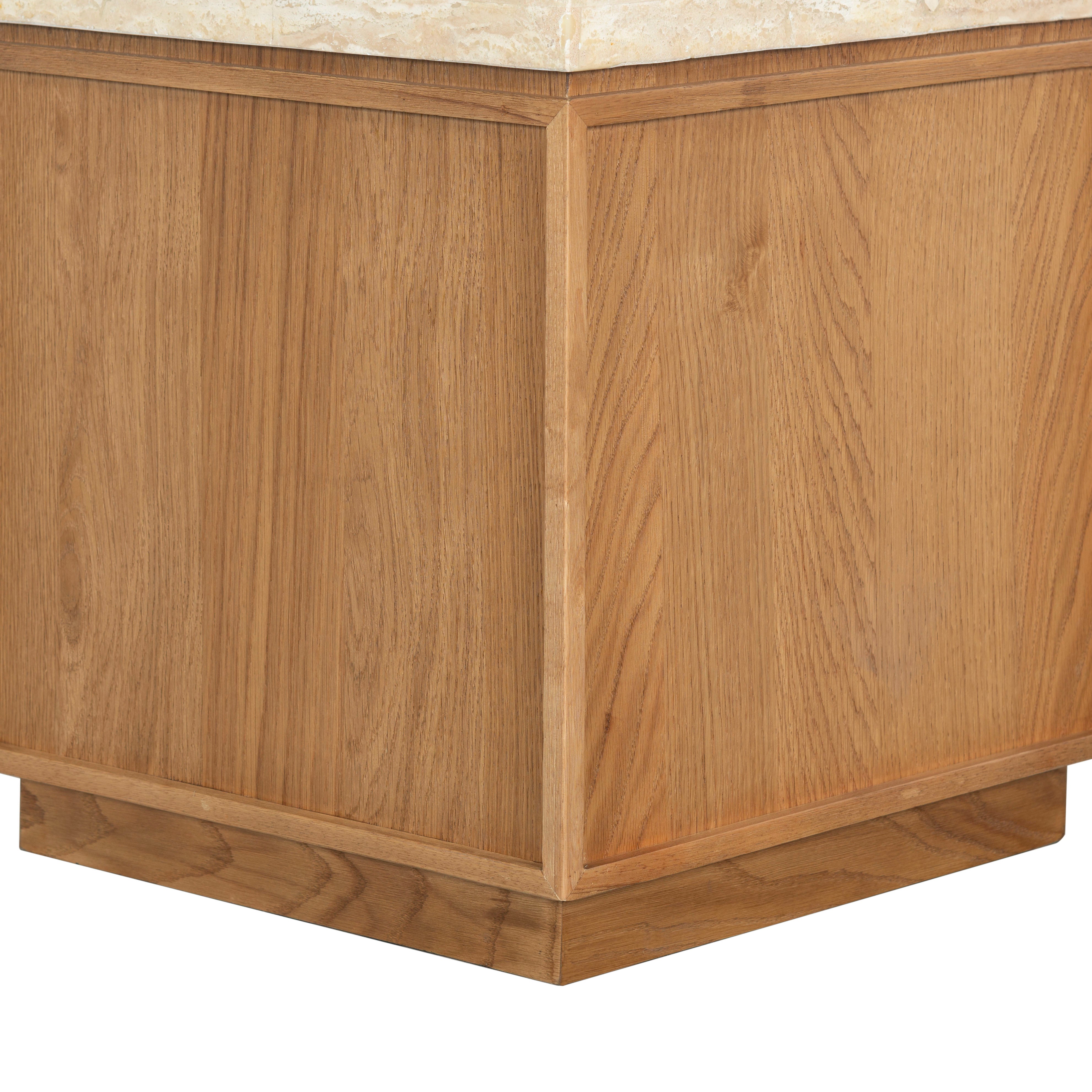 BROWN OAK / TRAVERTINE