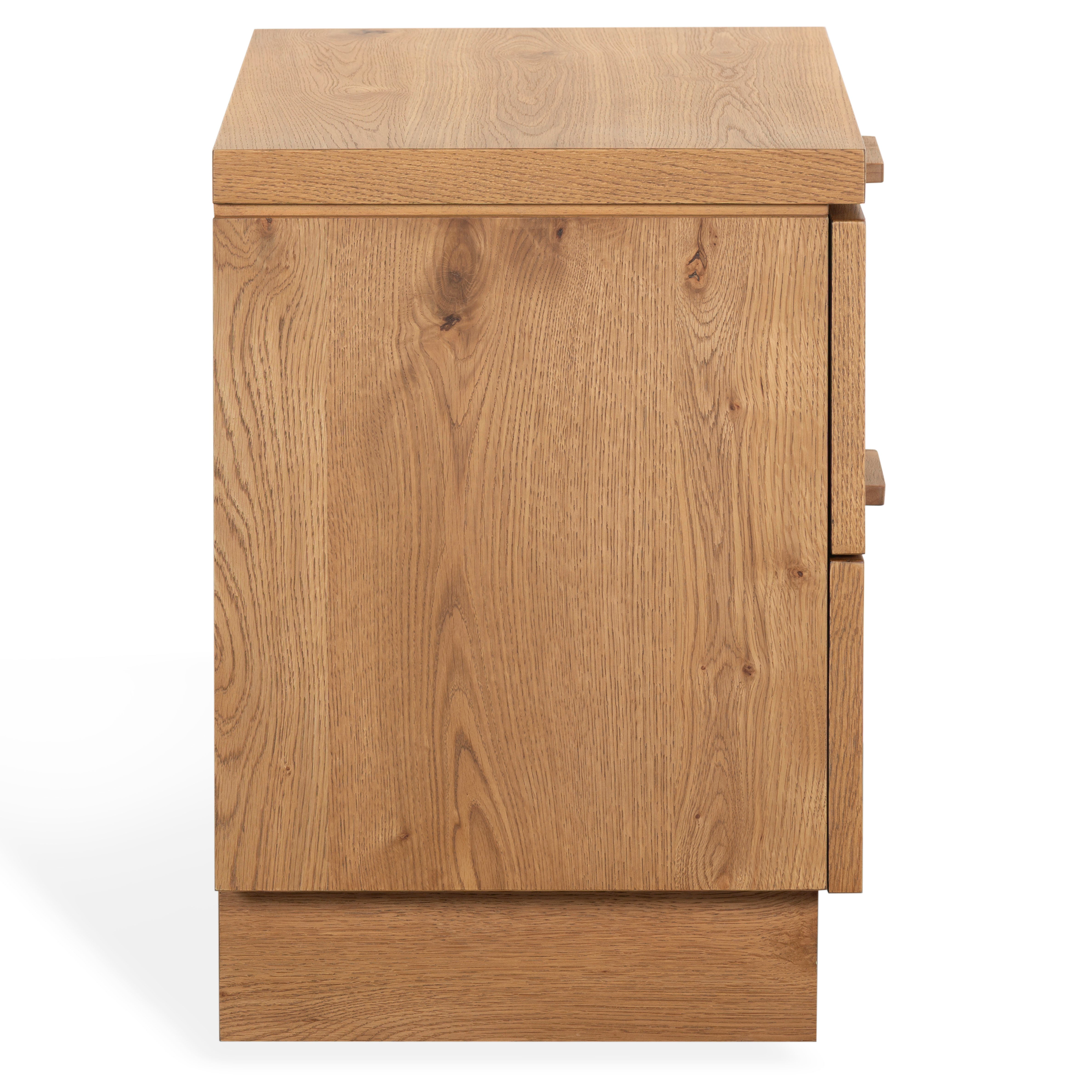 BROWN OAK