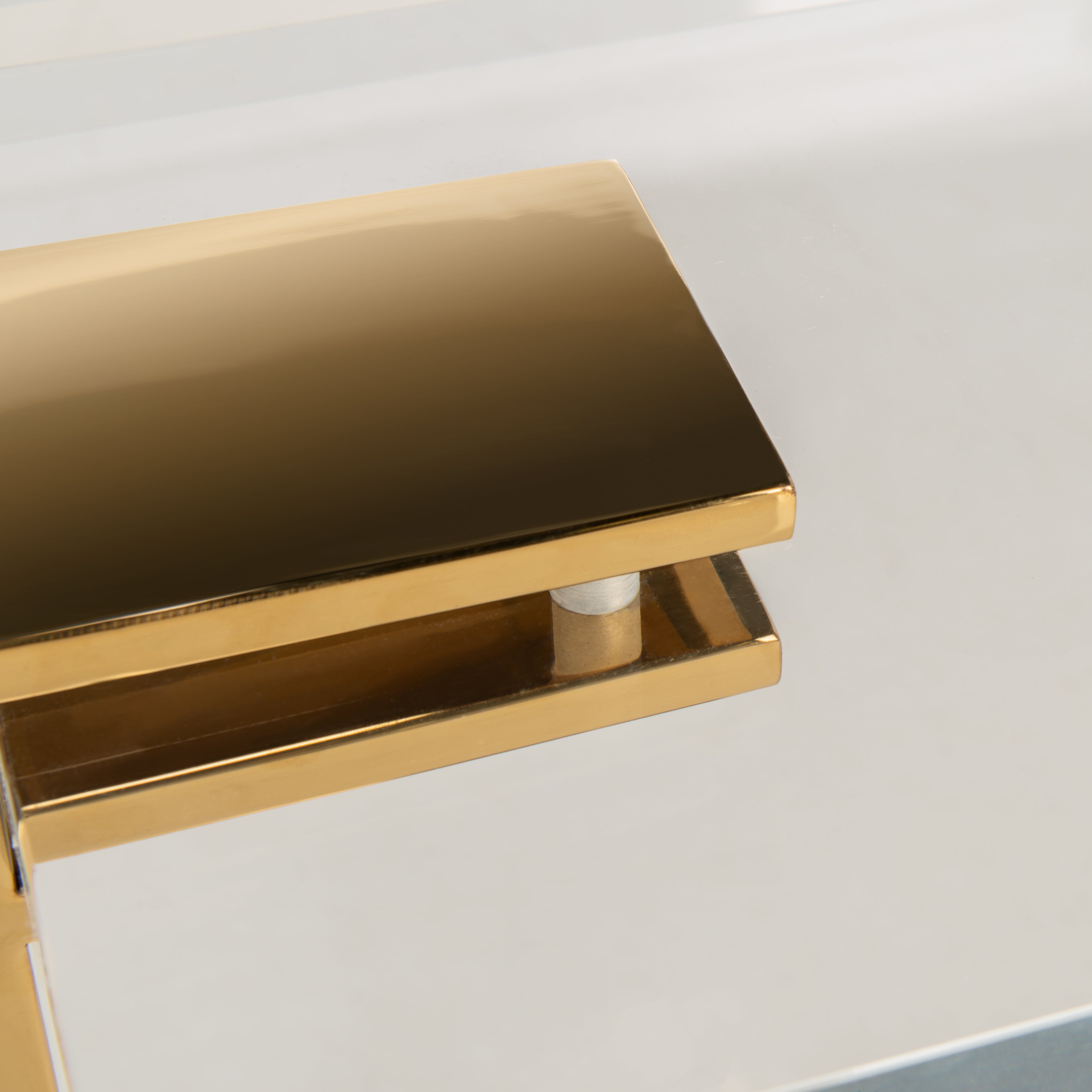 CLEAR / GOLD