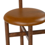Walnut / Brown