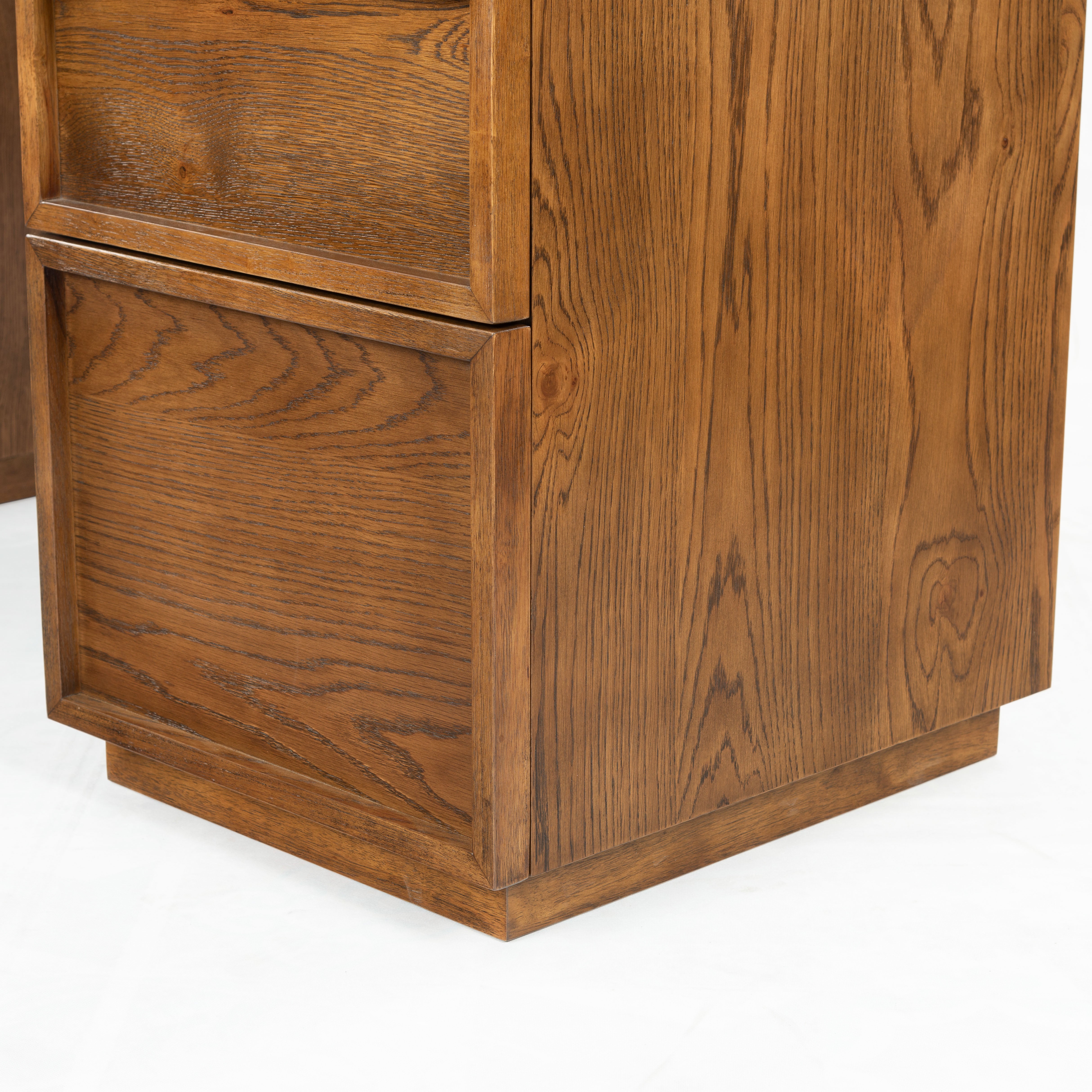 MEDIUM OAK