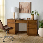 MEDIUM OAK