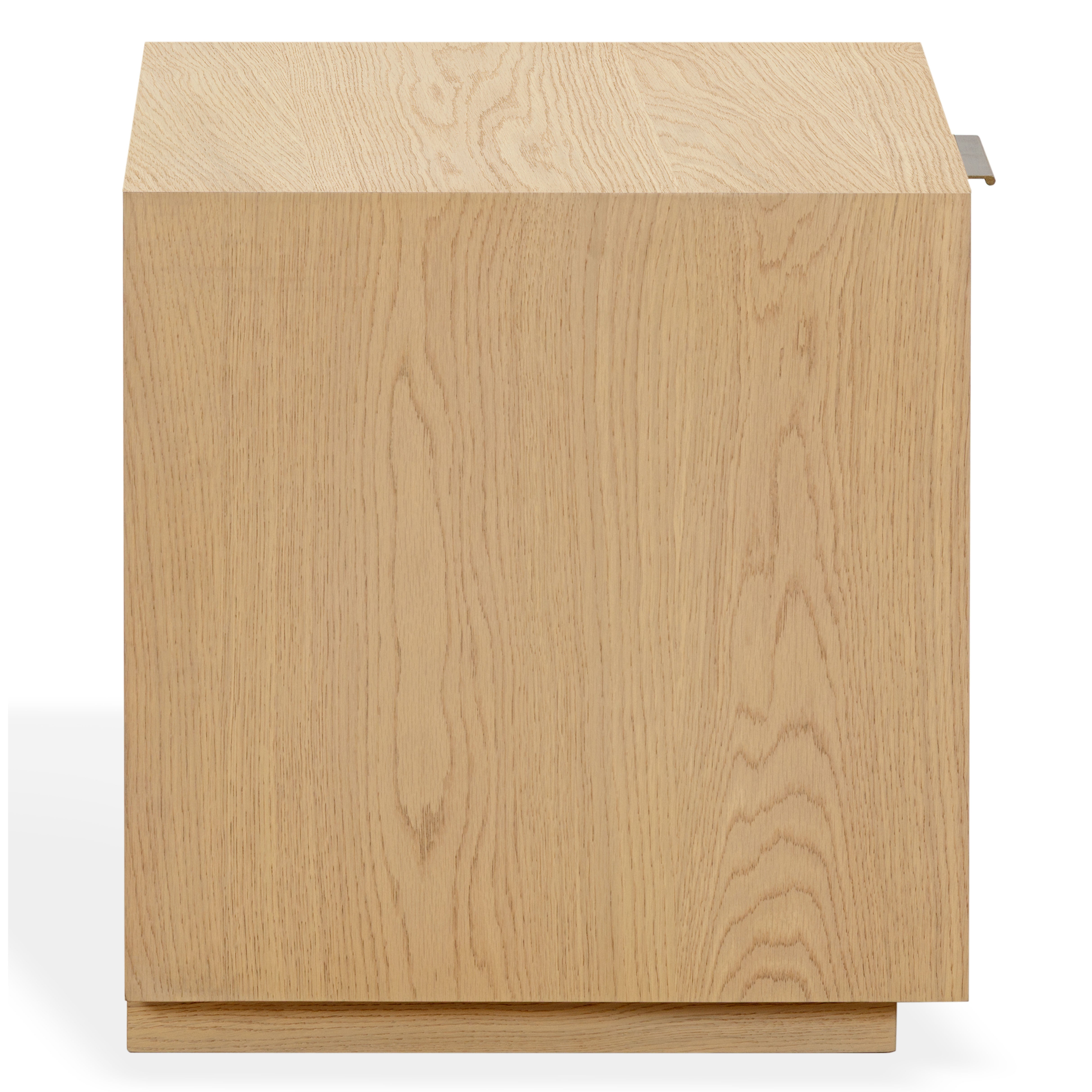 GREIGE OAK
