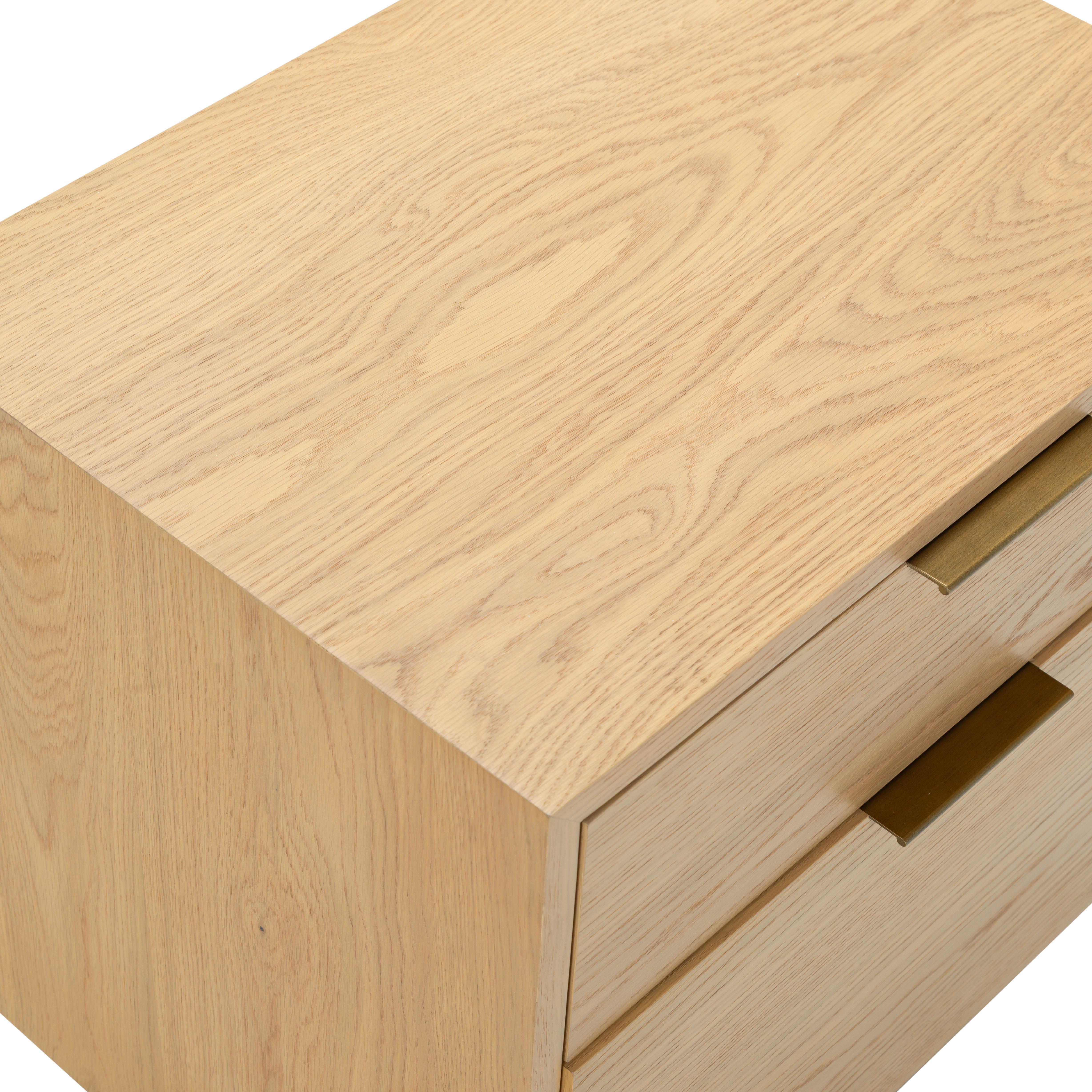 GREIGE OAK