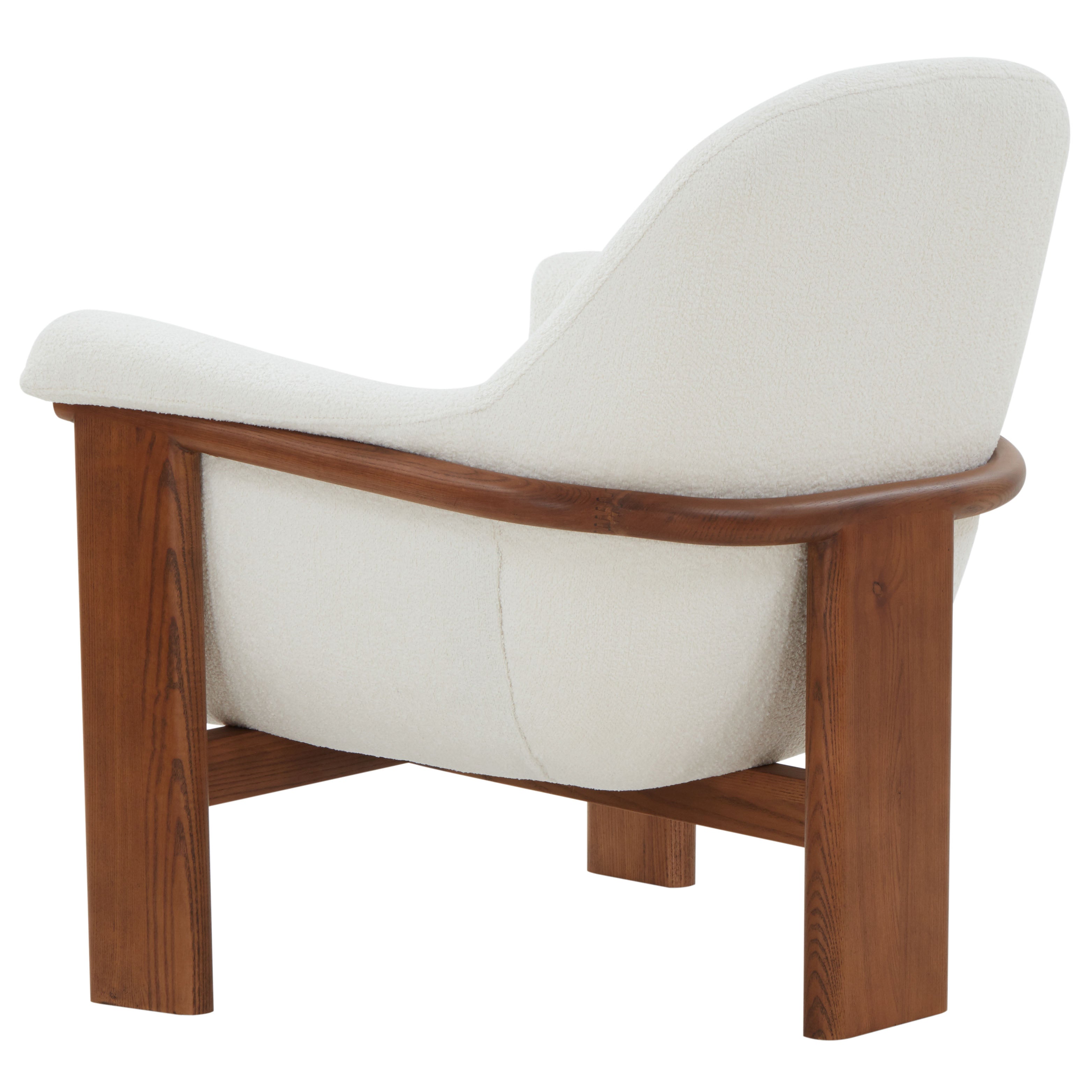 Safavieh Couture Sylvana Boucle Accent Chair, SFV4847 - Ivory / Walnut