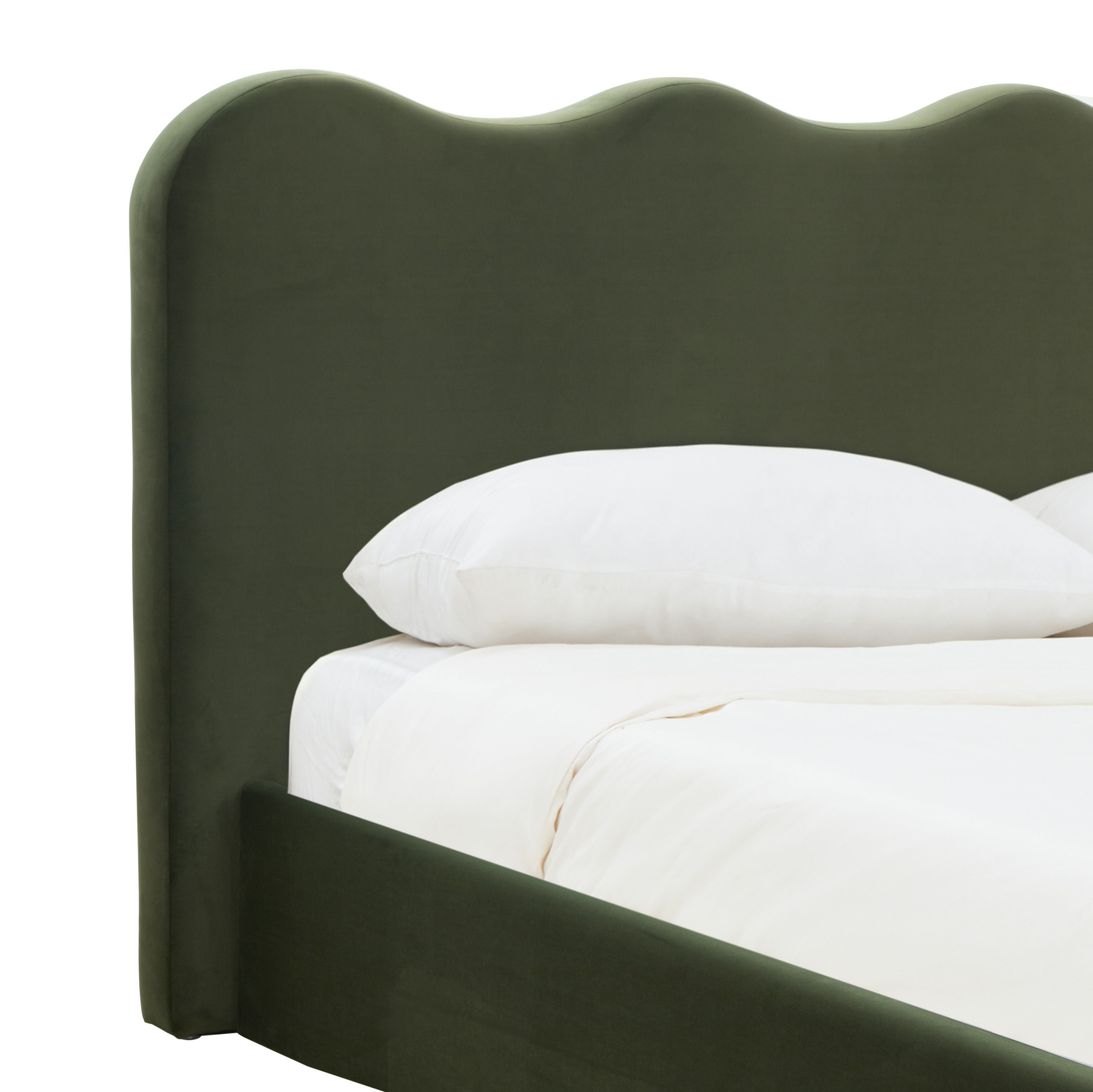 Bellabrynne Scalloped Bed – FOREST GREEN