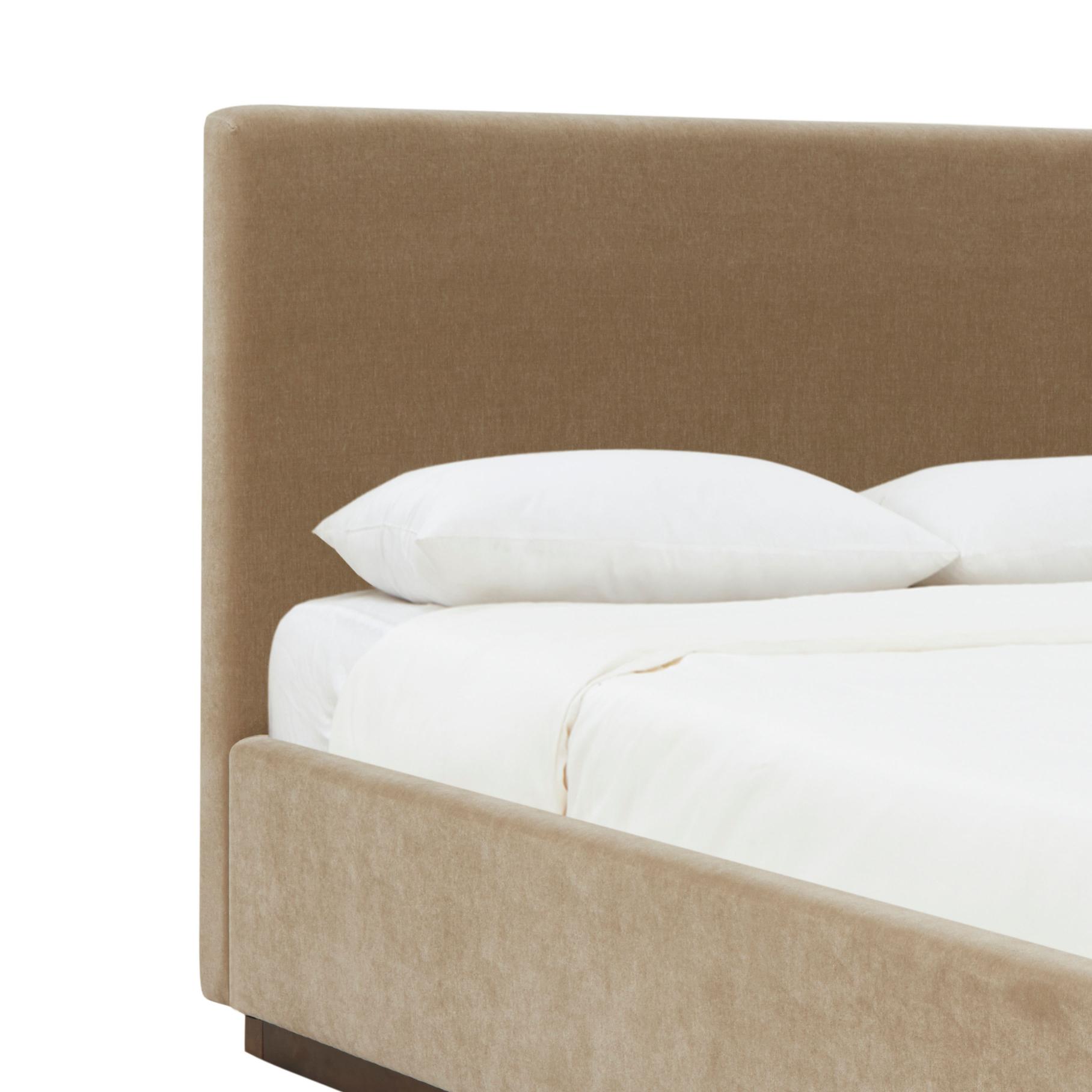 LIGHT BROWN / WALNUT