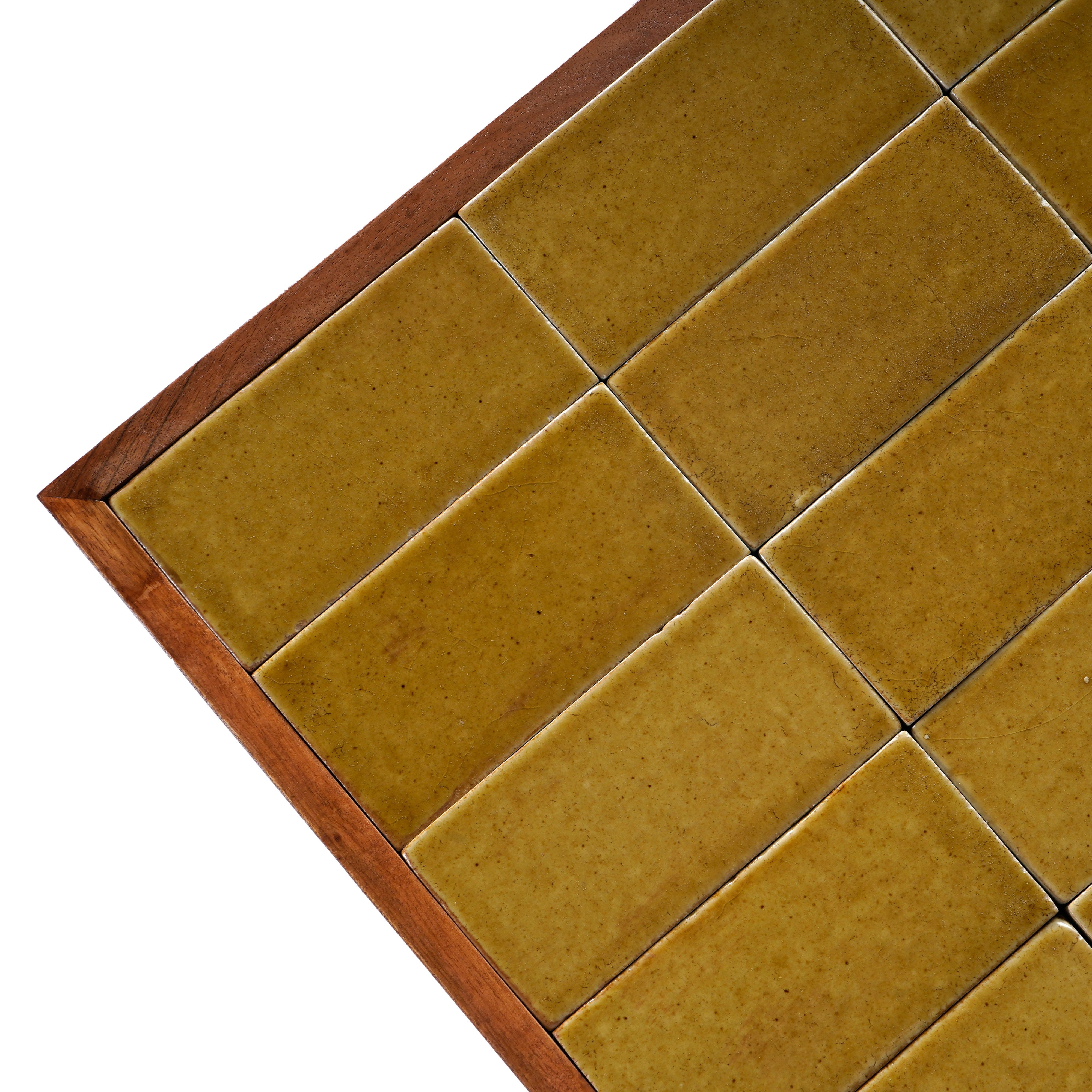 BROWN / WALNUT