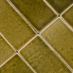 GREEN / WALNUT