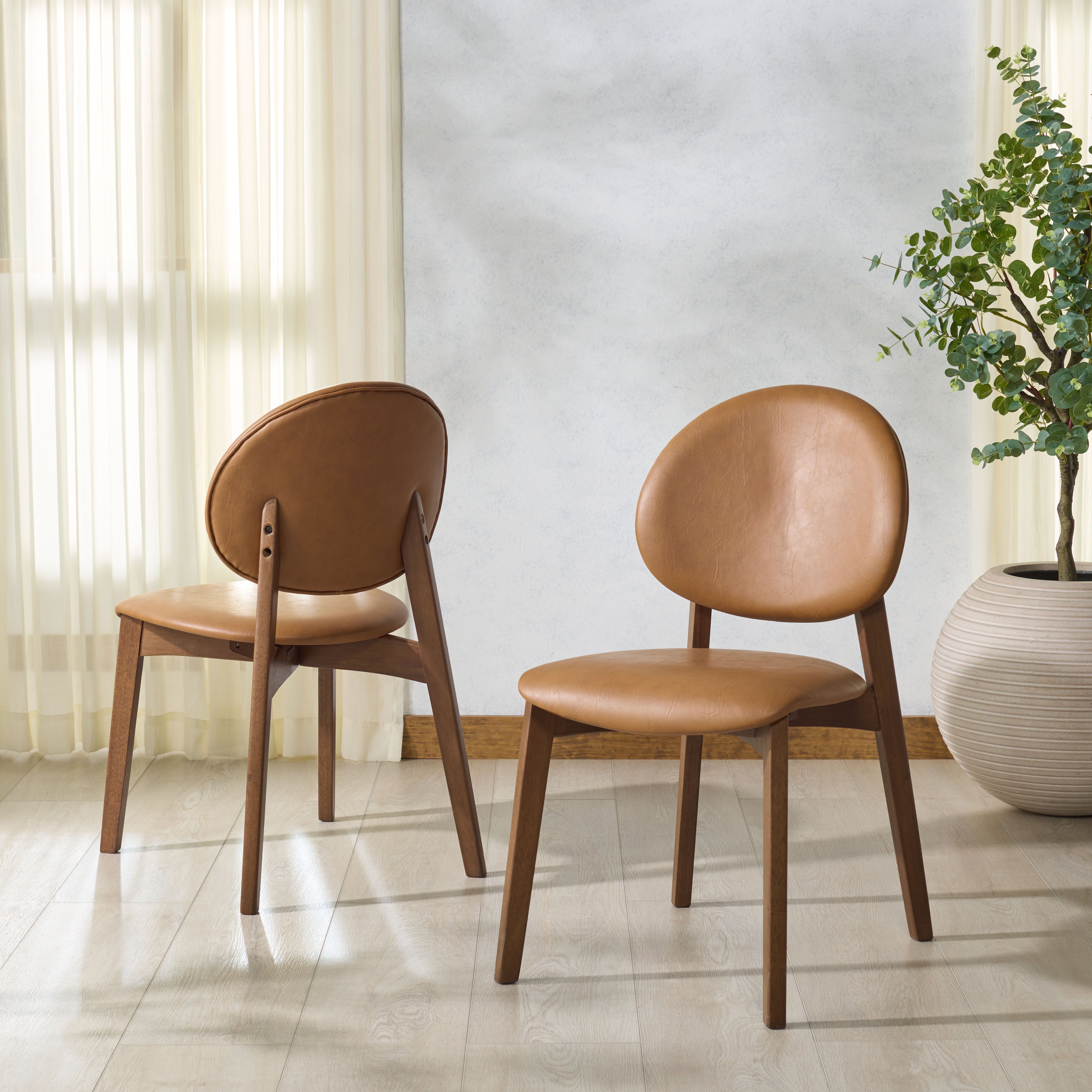 WALNUT / BROWN