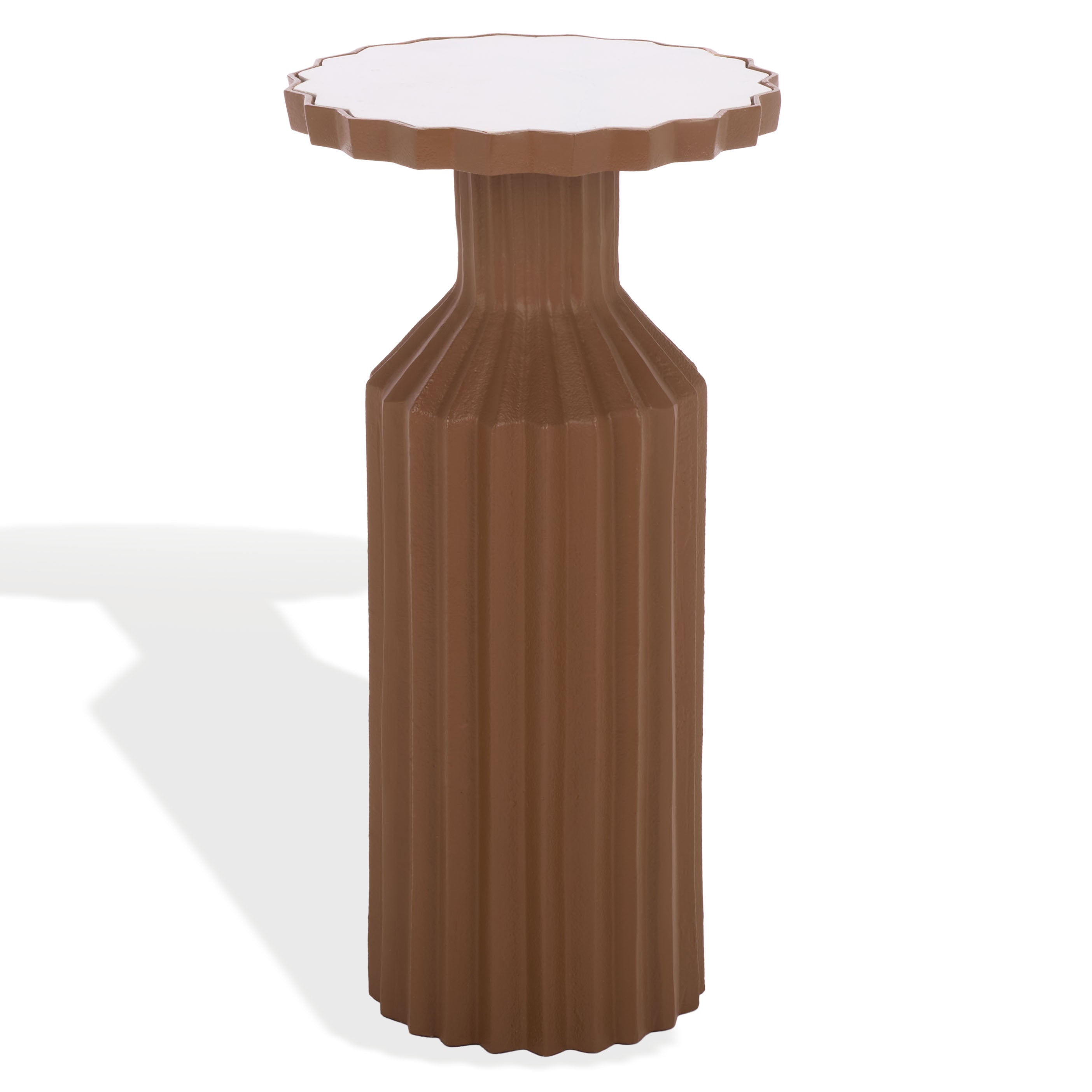 BROWN / WHITE