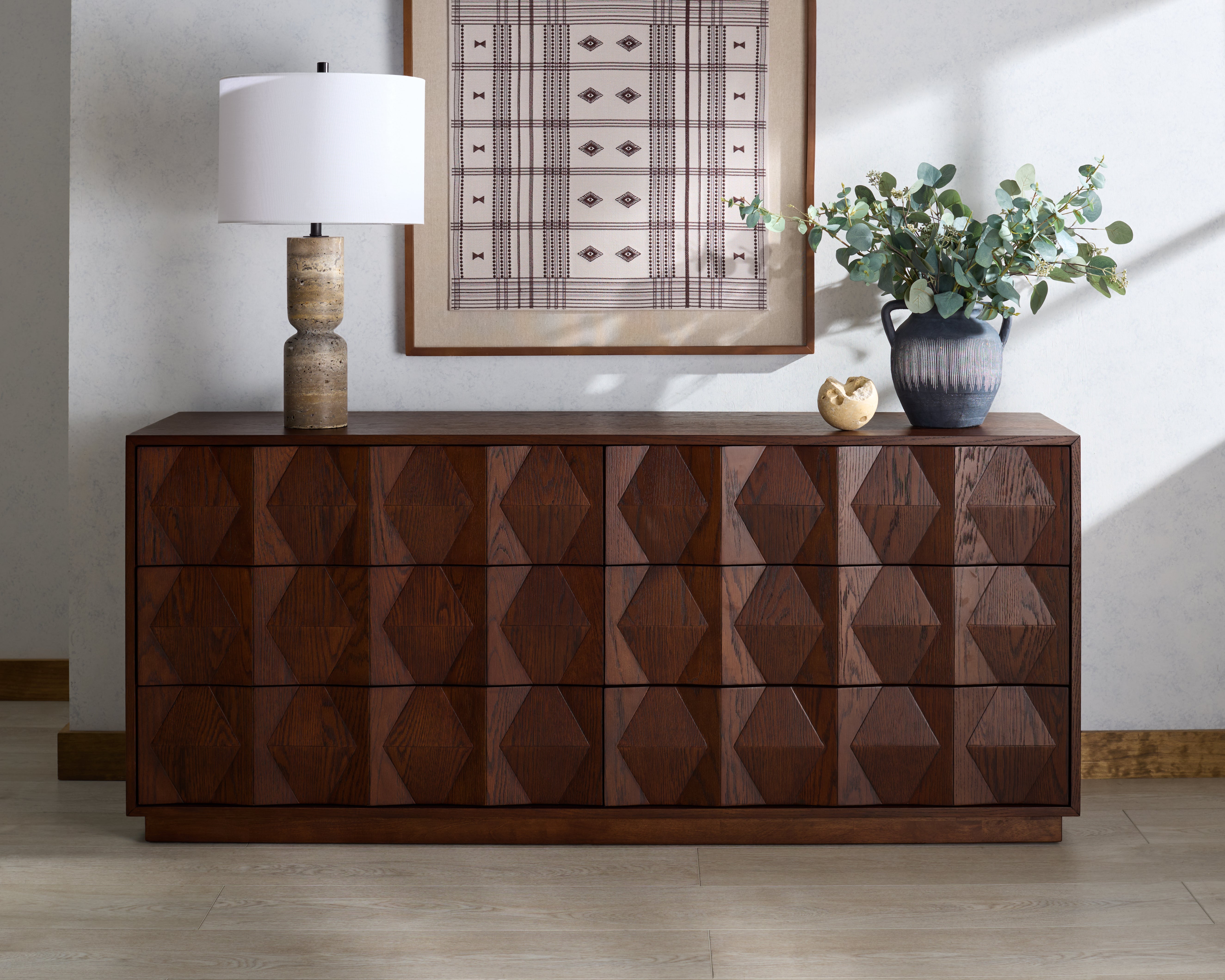 WALNUT