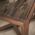 WALNUT / BROWN