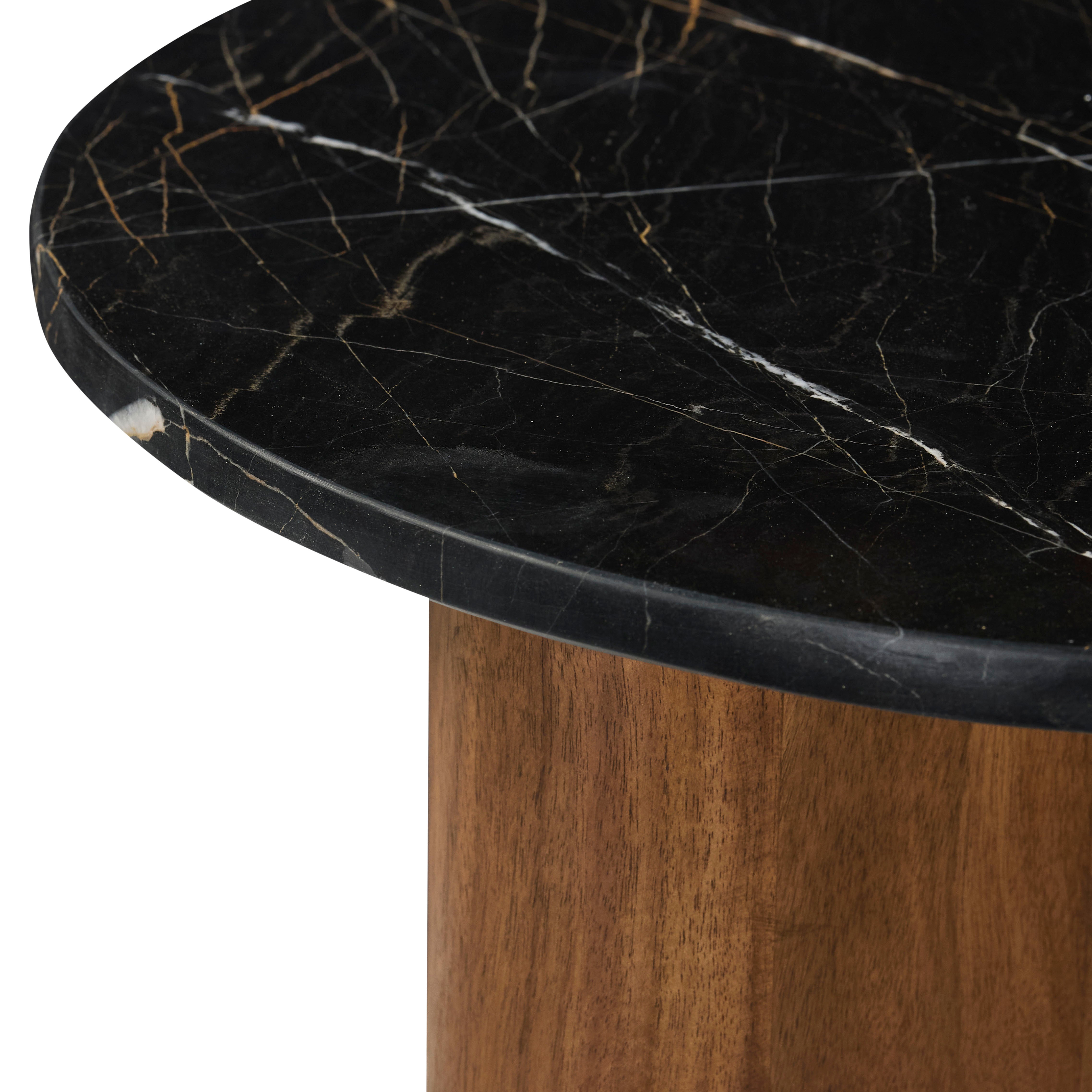 WALNUT / BLACK
