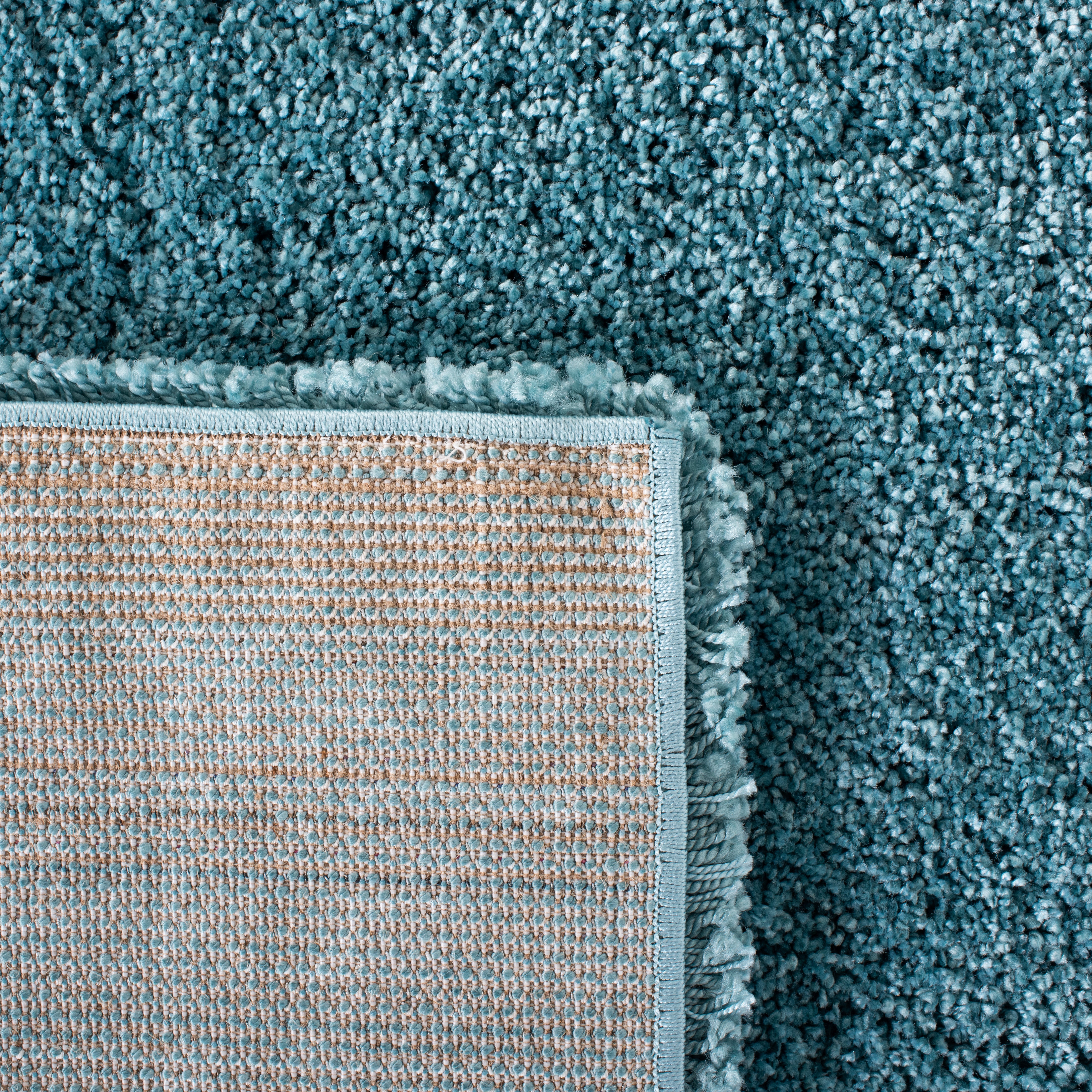 AQUA BLUE
