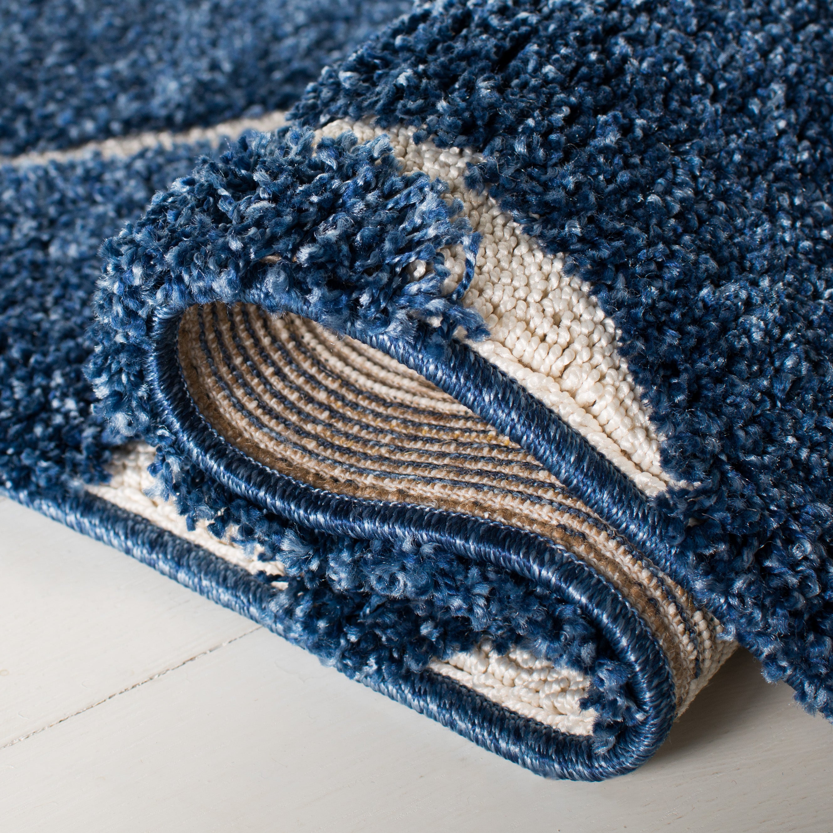 FLORIDA SHAG 455 – DARK BLUE / CREAM
