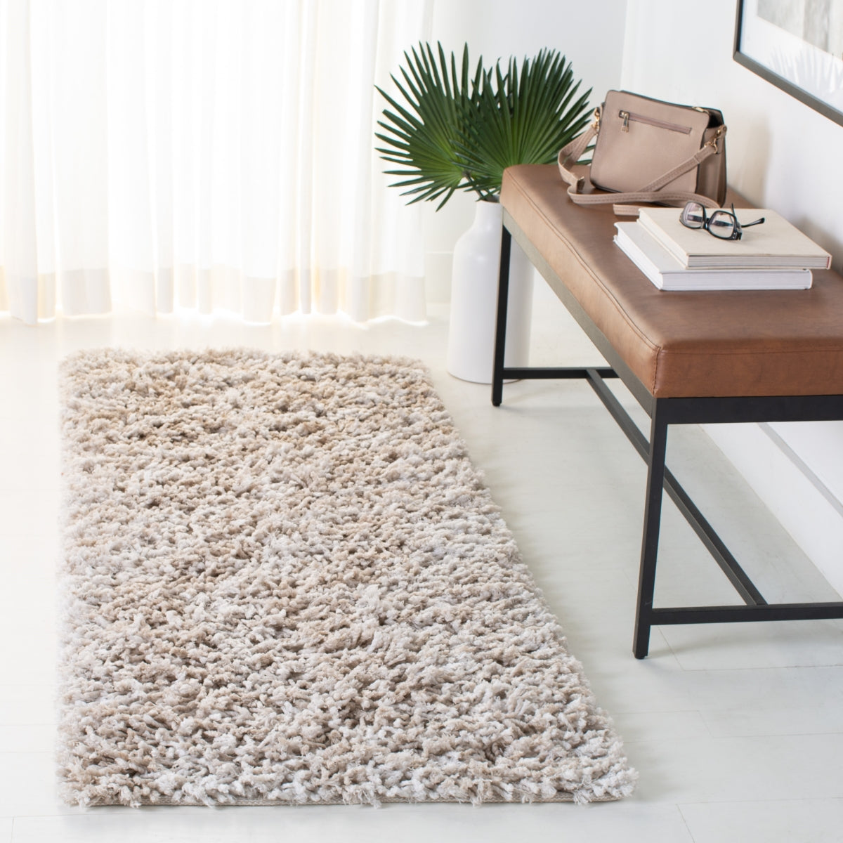BEIGE / IVORY