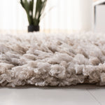 BEIGE / IVORY