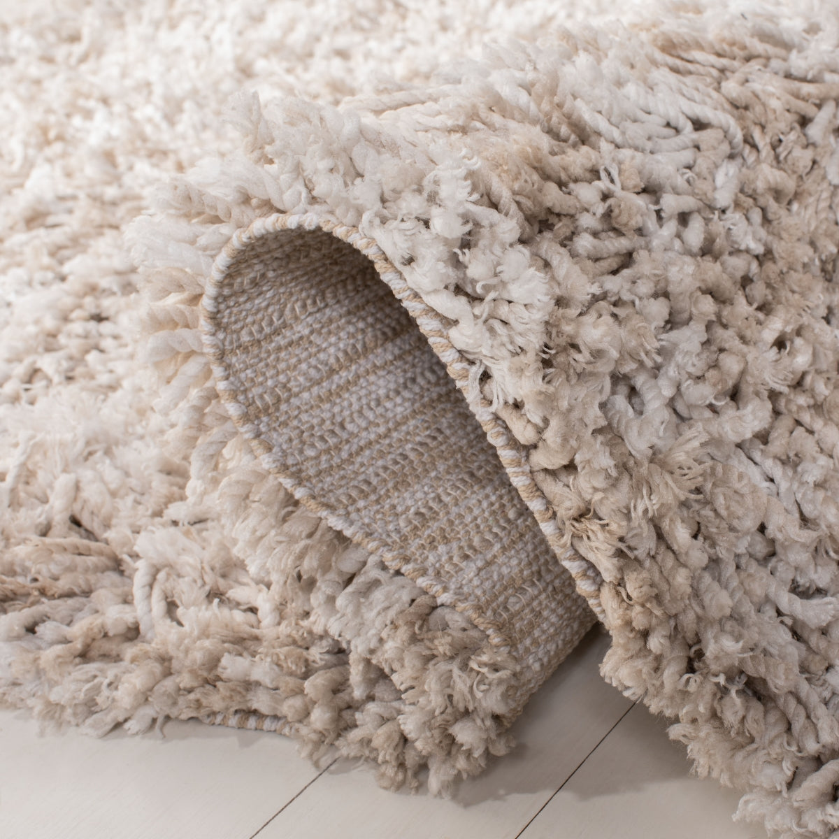 BEIGE / IVORY