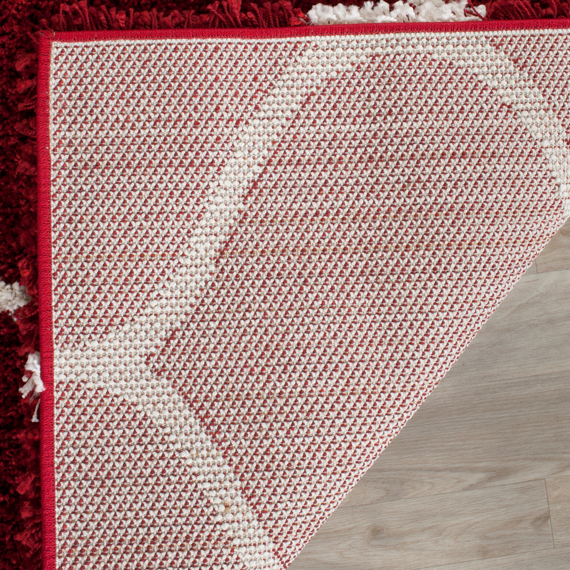 RED / IVORY